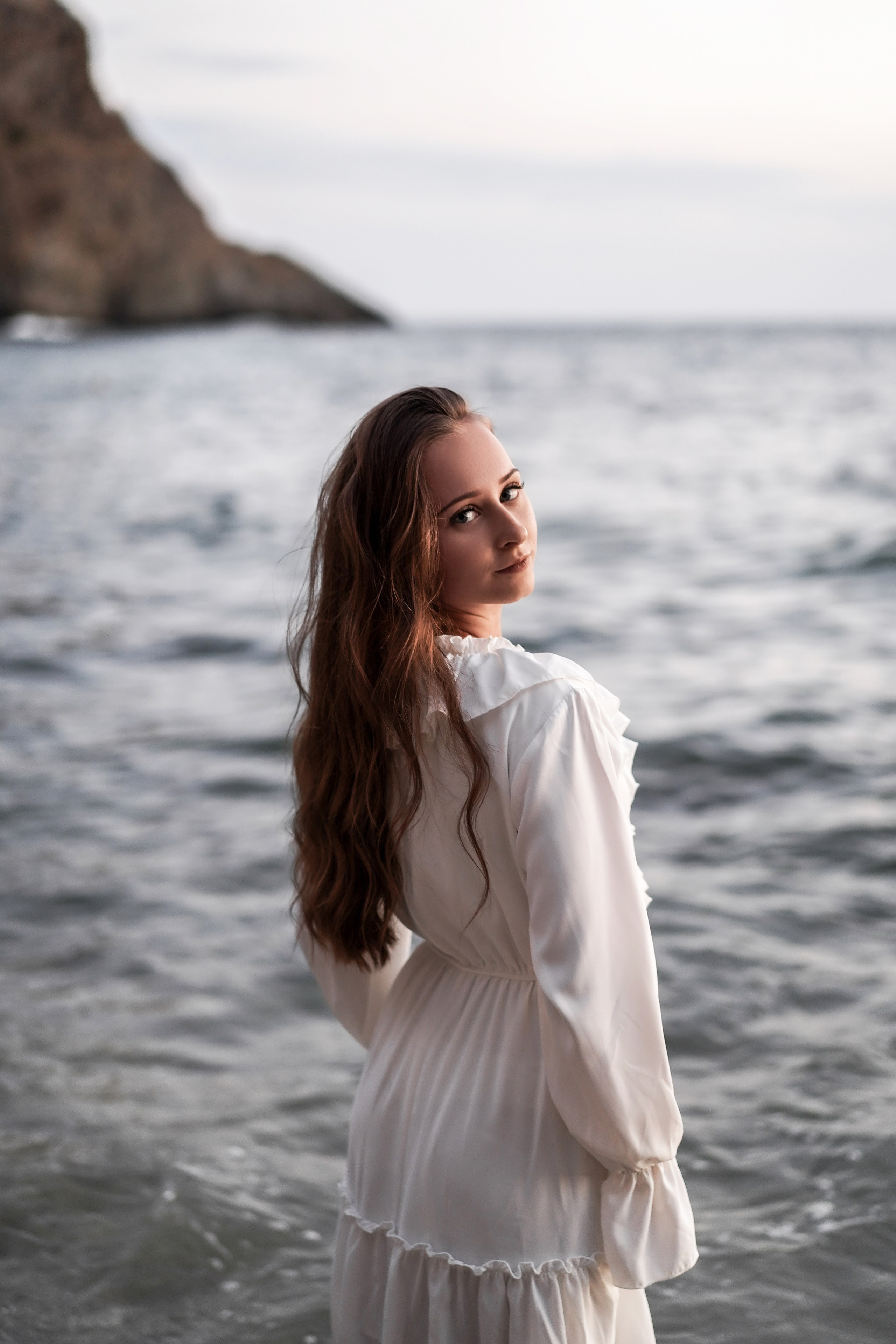 Матвей и Софья на фотосессии дикого пляжа Грот Дианы в Крыму. Свадебный фотограф в Ростове-на-Дону. Таинство Крещения и Венчания, семейные фотосессии. Алёна Чёботова