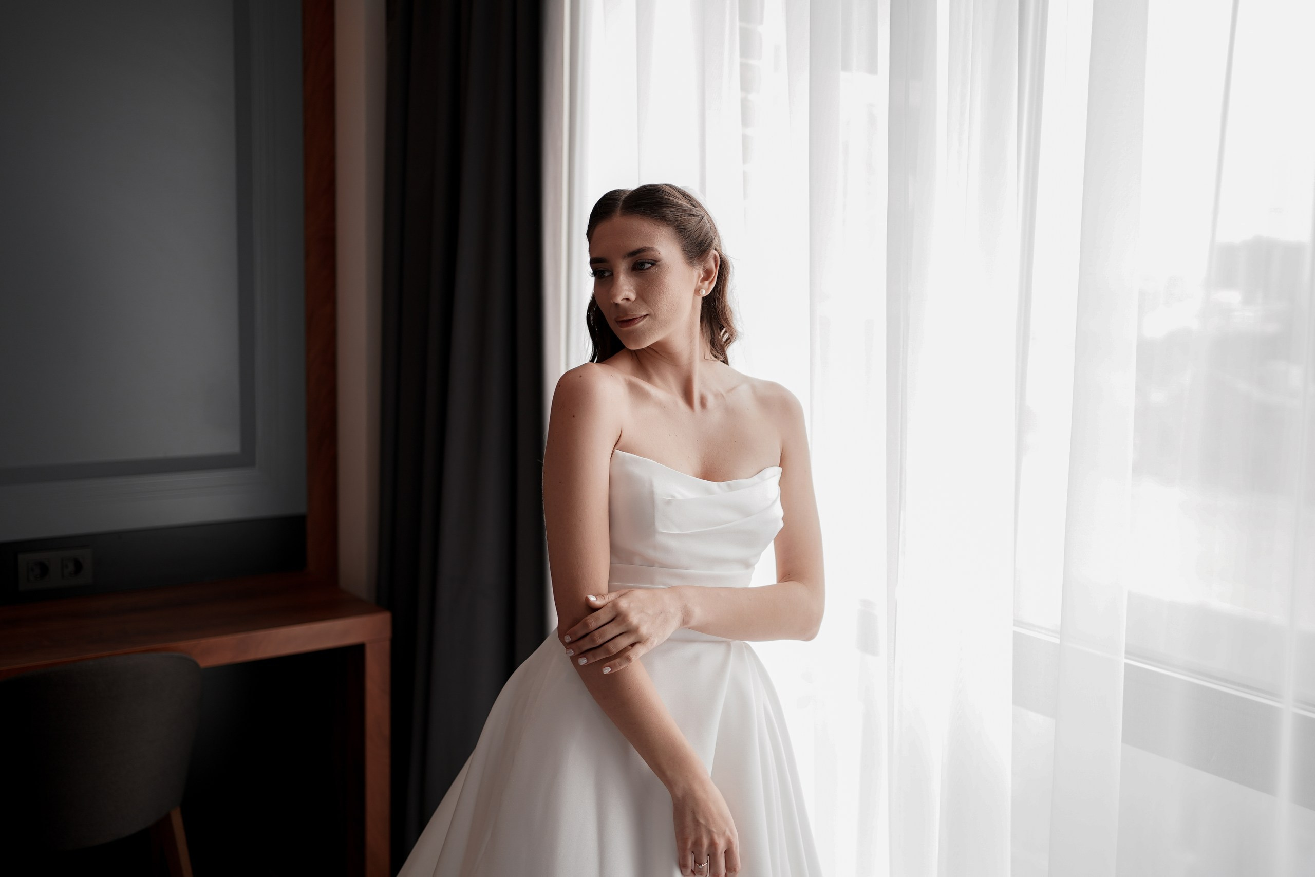 Виктория и Тарон в отеле Арка. Свадебный фотограф Ростов-на-Дону. Свадебный фотограф в Ростове-на-Дону. Таинство Крещения и Венчания, семейные фотосессии. Алёна Чёботова