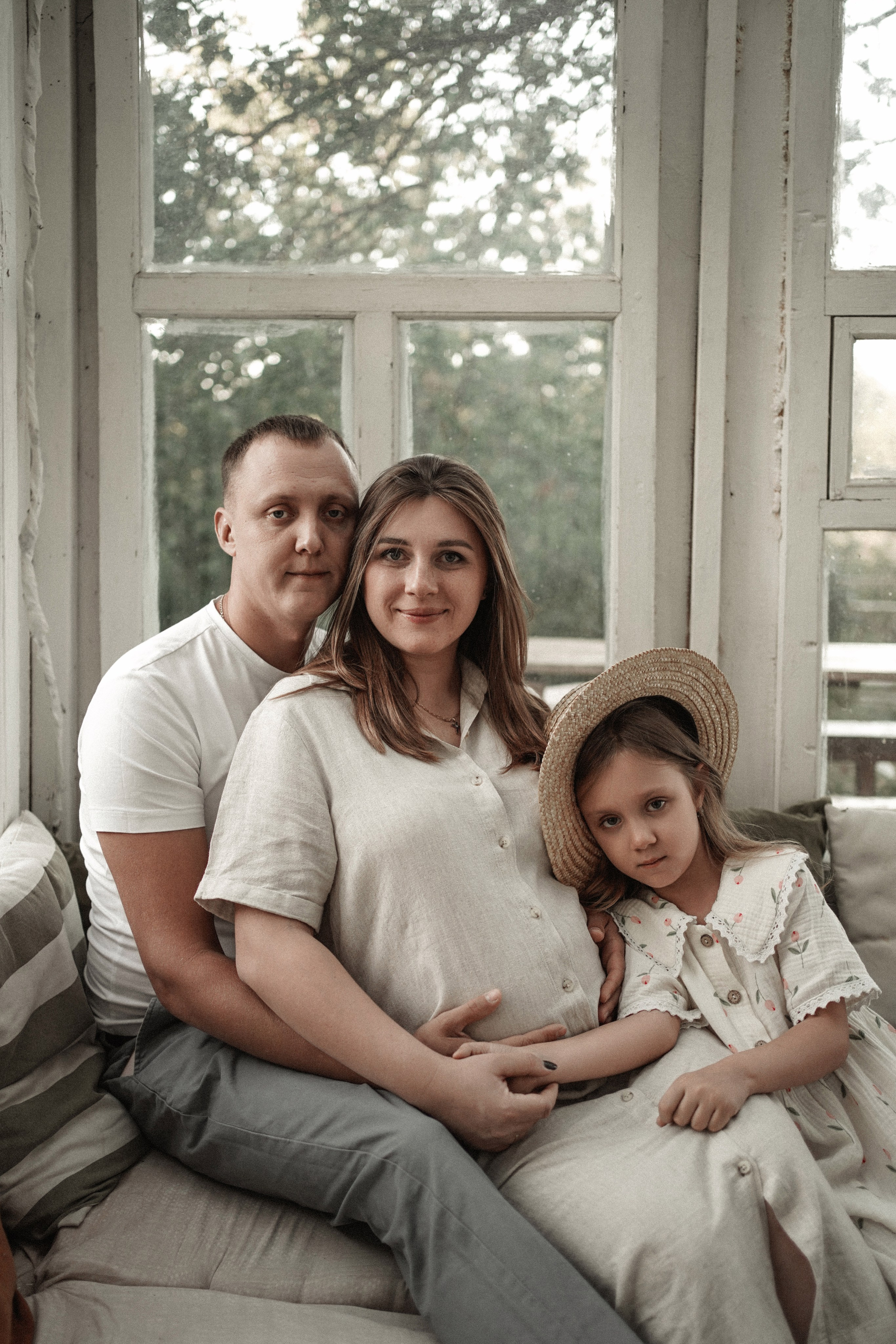 Семейный и свадебный фотограф в Ростове. Широкий спектр локаций. Свадебный фотограф в Ростове-на-Дону. Таинство Крещения и Венчания, семейные фотосессии. Алёна Чёботова