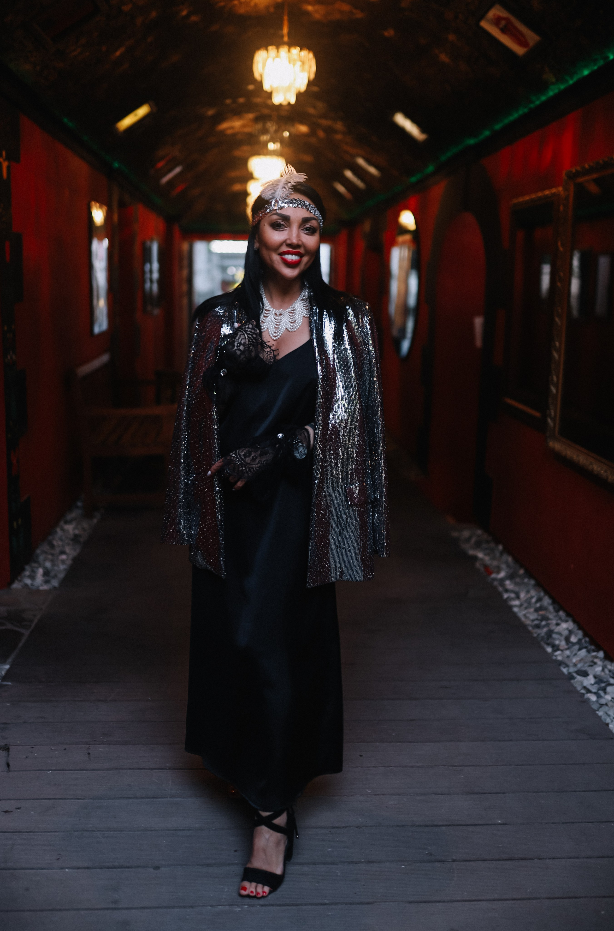 25.Диана и гости