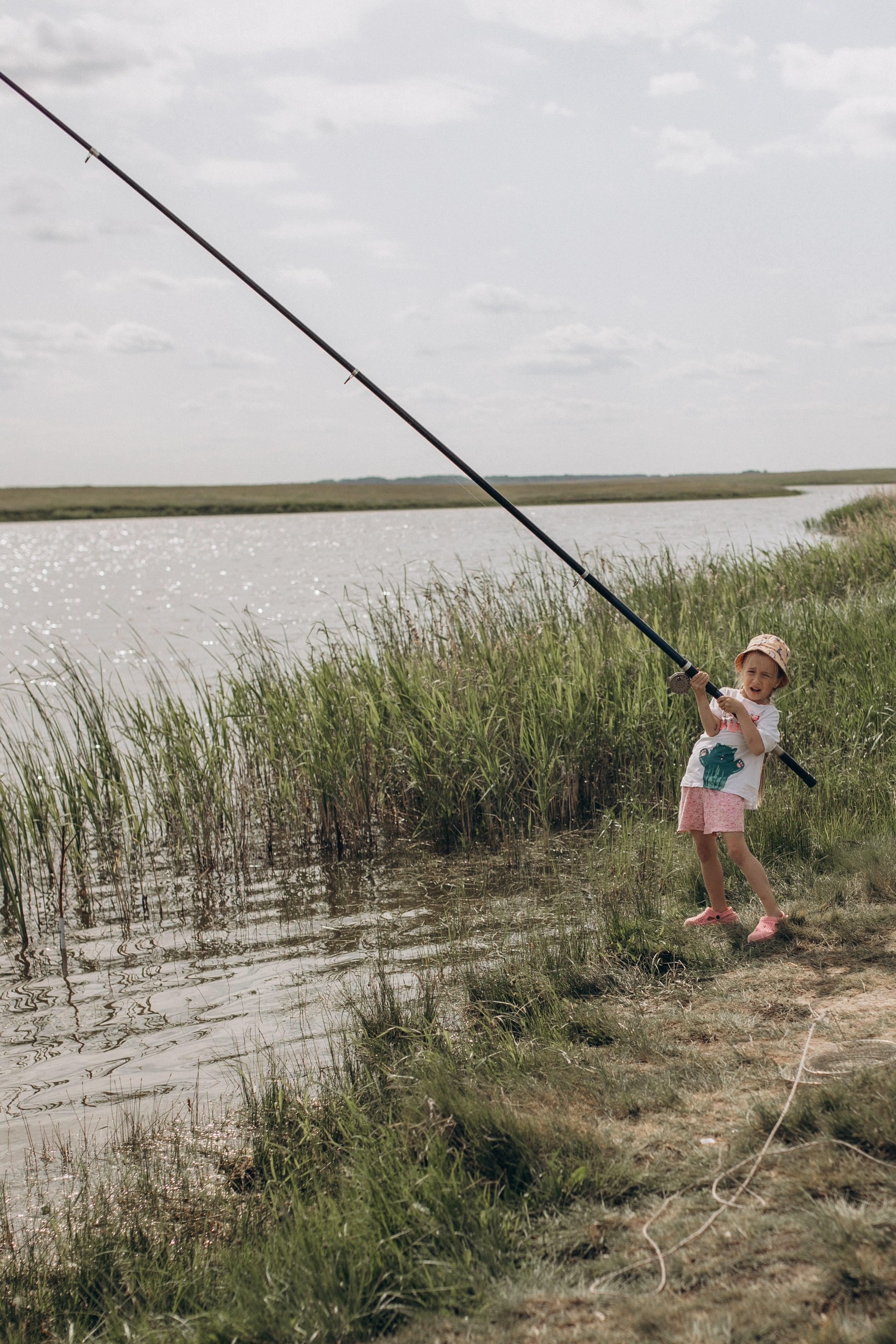 Семейная рыбалка. Семейный фотограф lifestyle в Новосибирске Елена Шпилевая