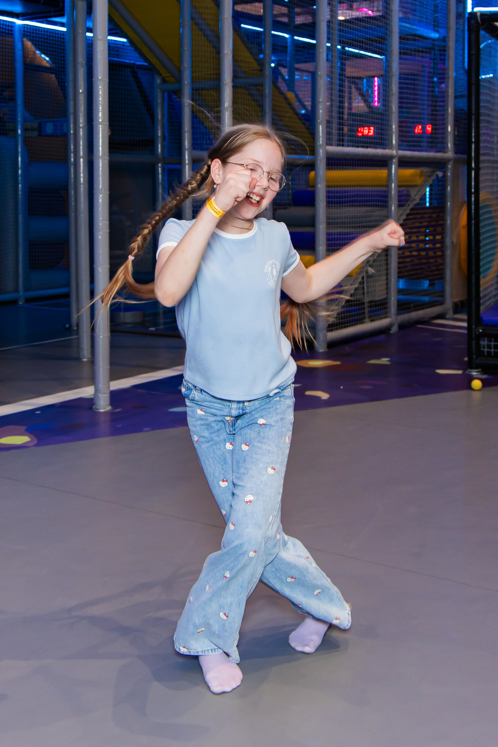 Полина 06/04 Ambiland. Виктория Литвинова репортажный фотограф Москва