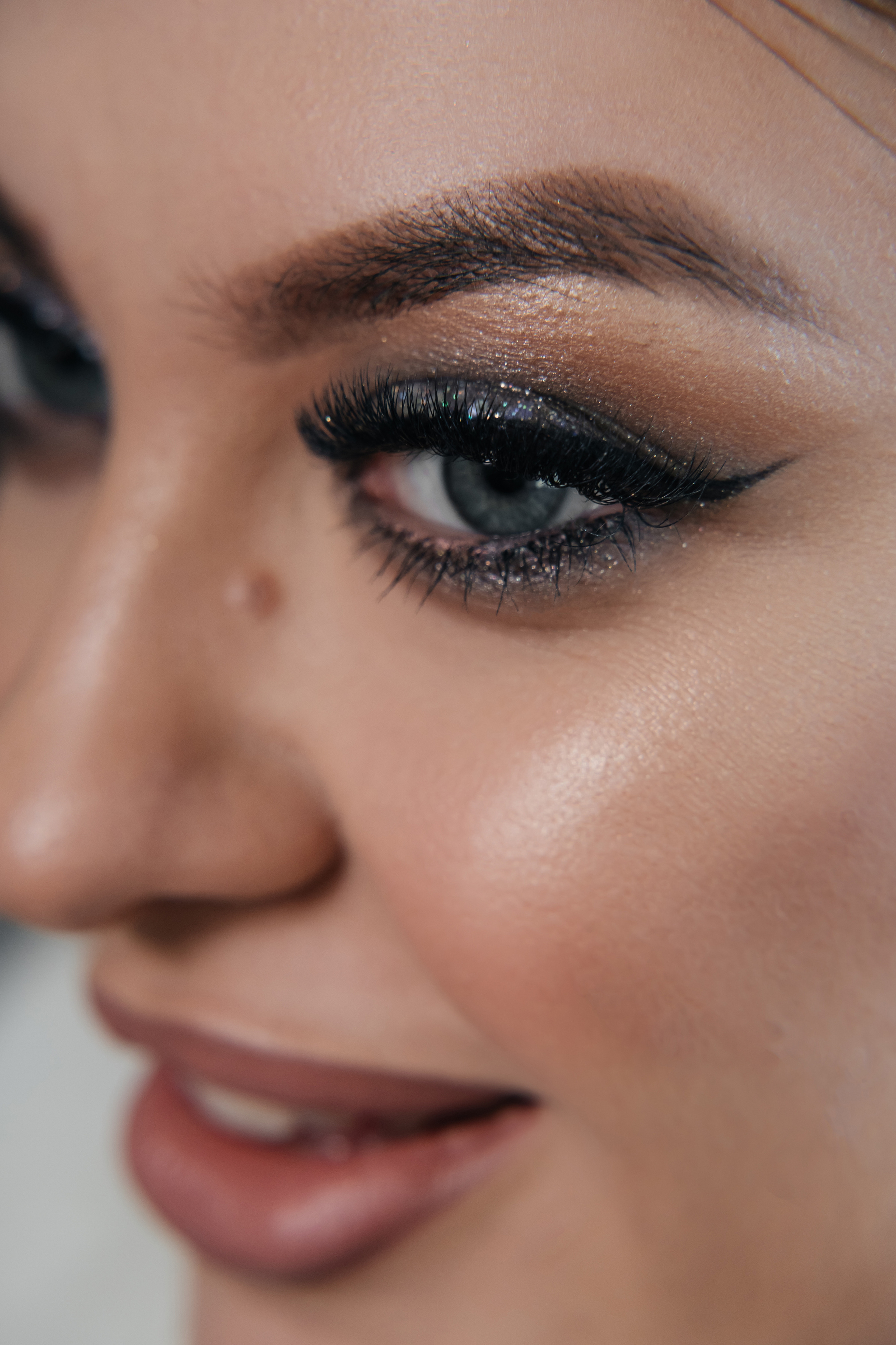 Весна.Жаркий Свадебный день. Свадебный и контент фотограф Серёгина Надежда г. Новосибирск