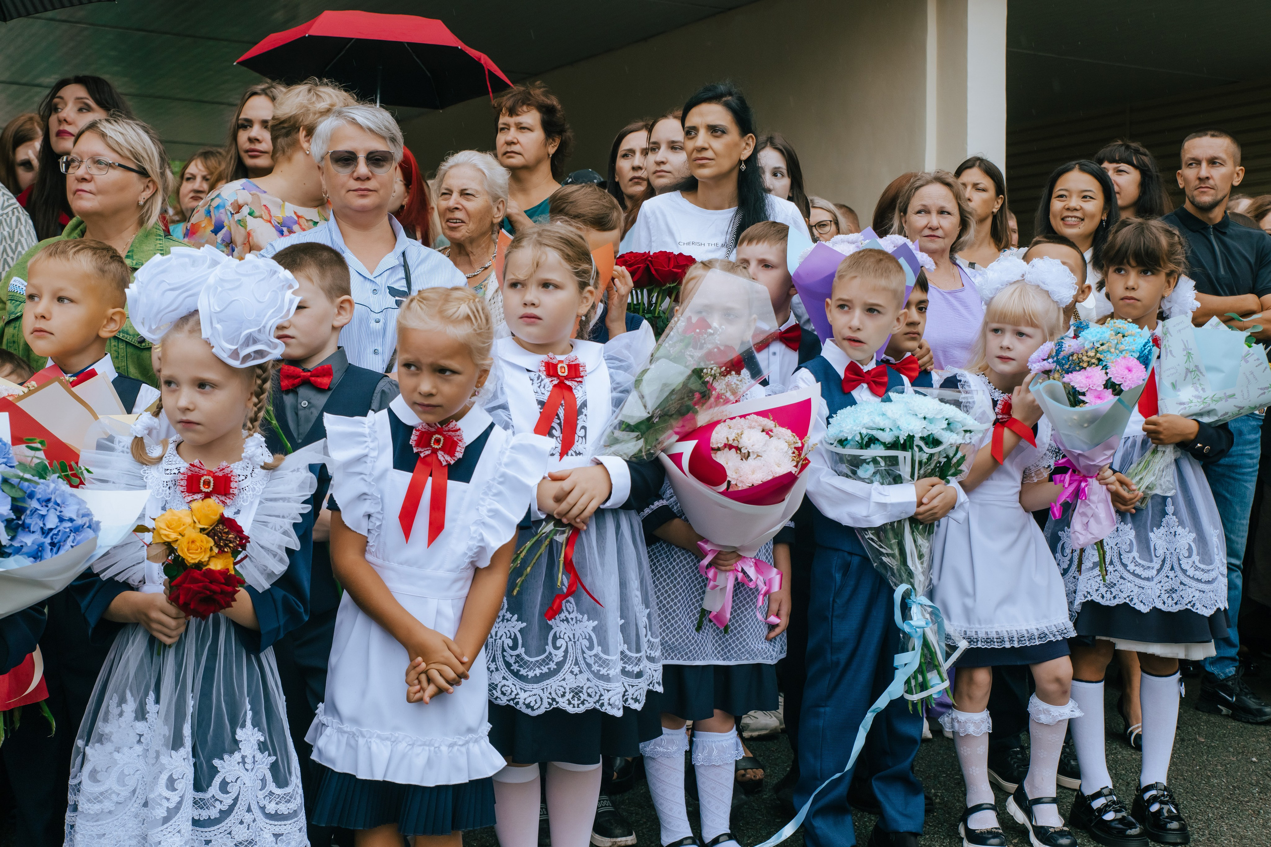 1в — школа 11 — 2025. Фотограф Ярмишко Дарья. Выпускные фотокниги