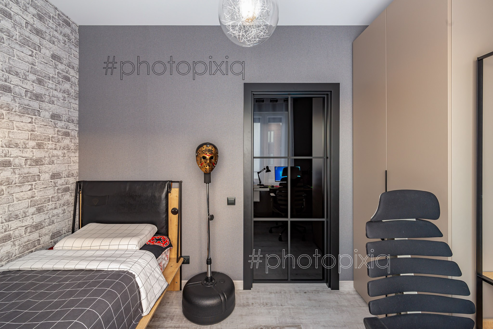 Интерьерный фотограф Кузнецов Сергей — квартира евротрешка фото для продажи в посёлке САМПО