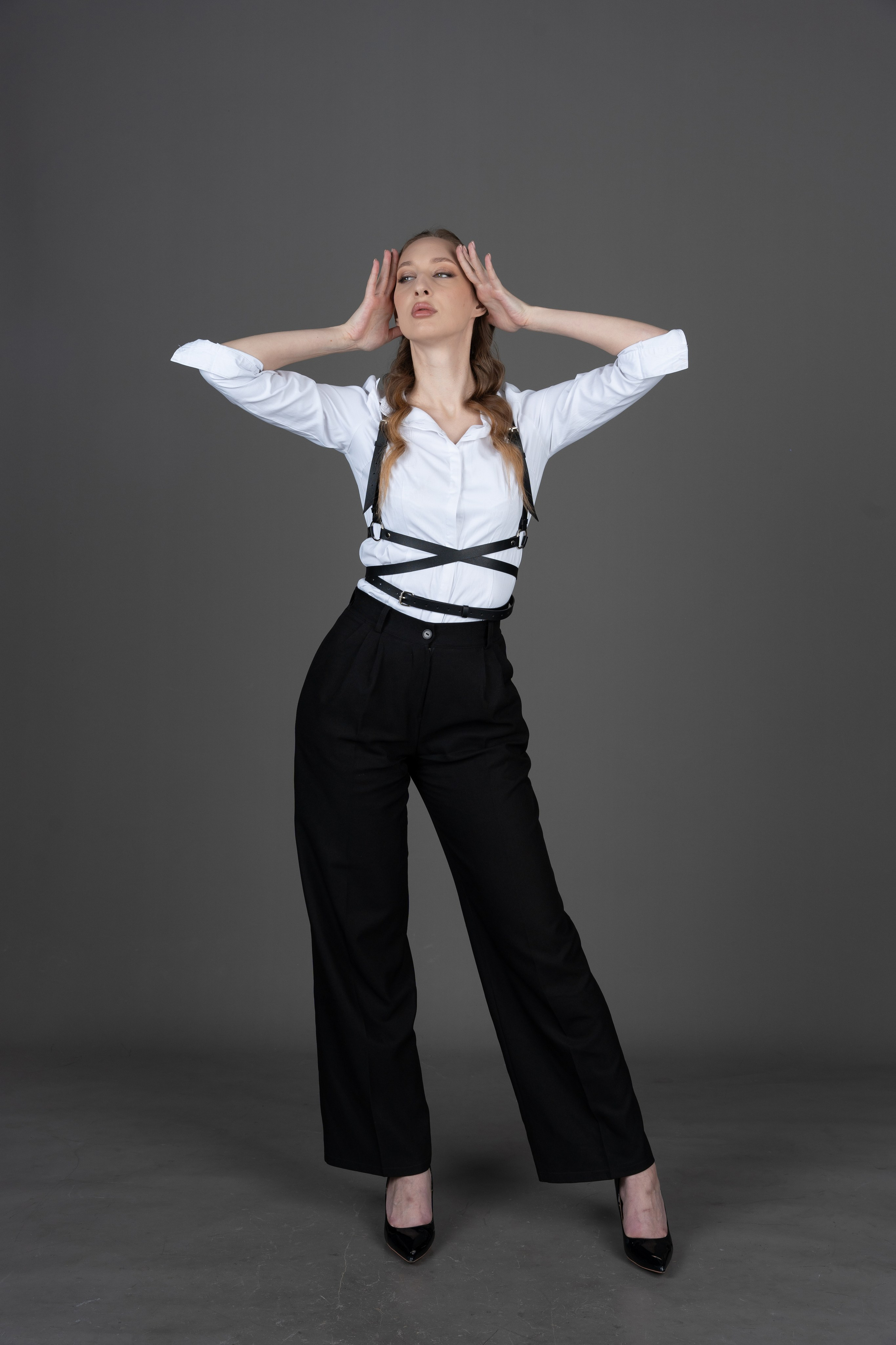 Студийный женский портрет. Тонкая грань между классикой и современностью. Фотограф |Ленинск, Волжский, Волгоград| Наталья Савилова