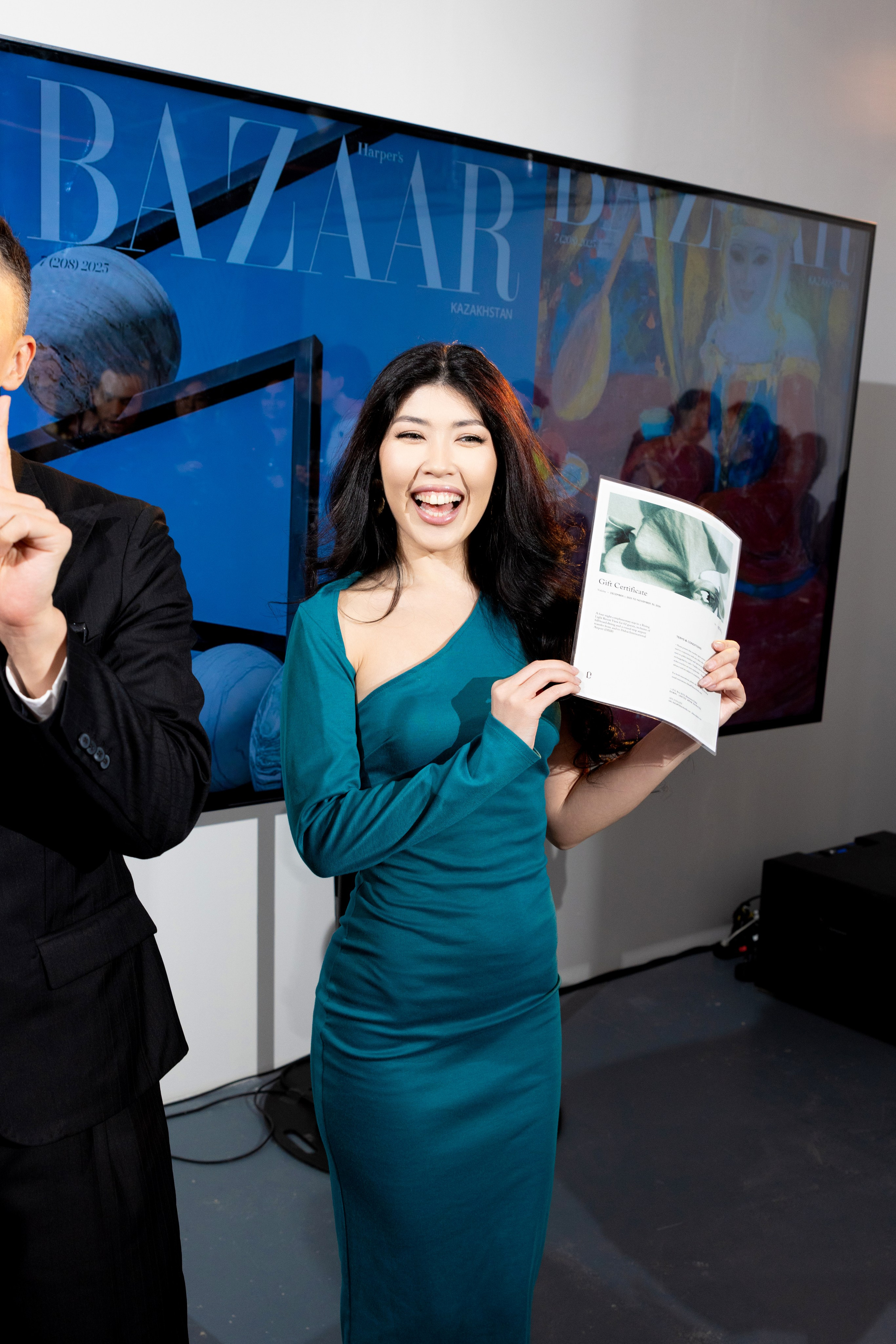 Iqos | Bazaar Event. Кристина Шнайдер репортажный фотограф Алматы