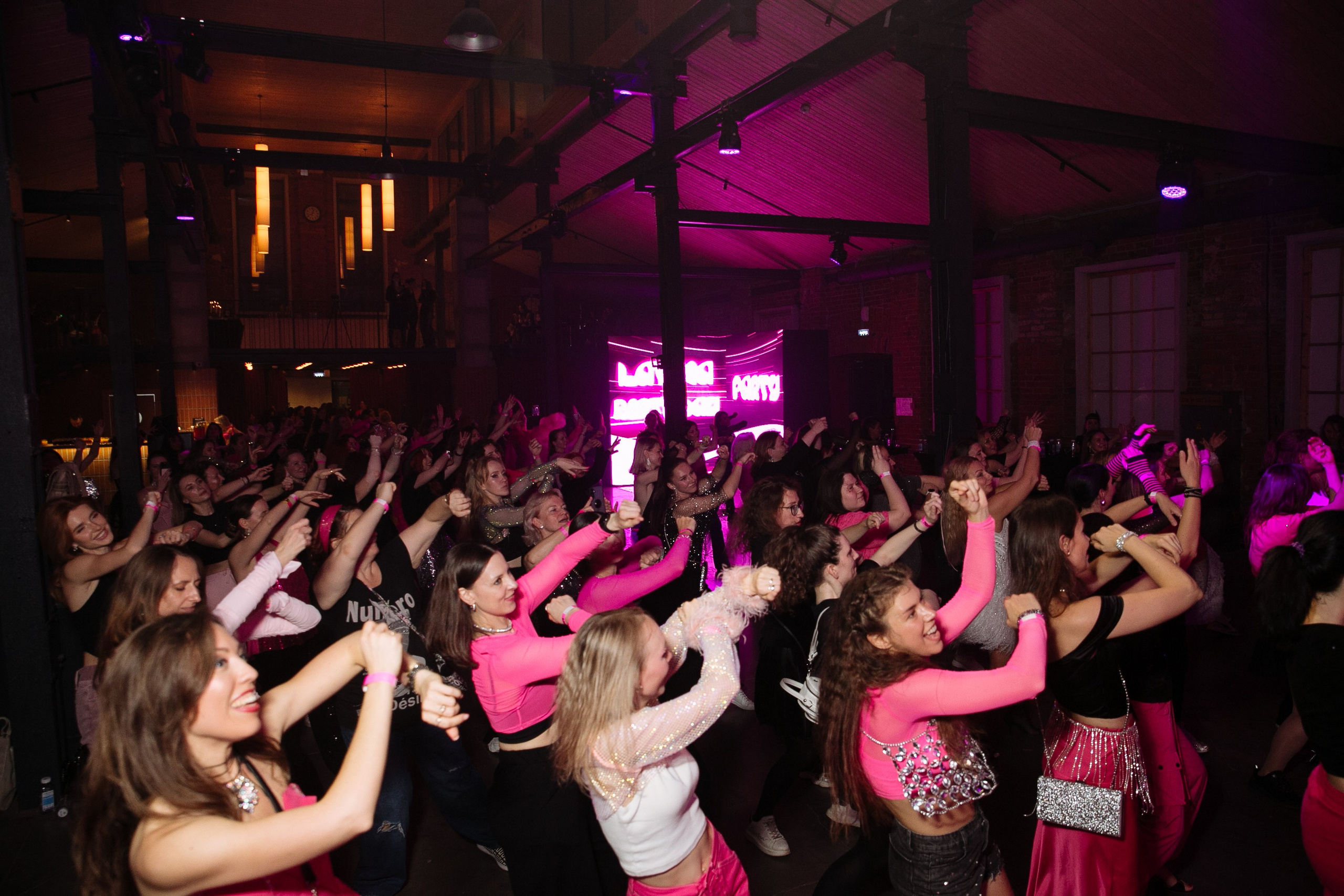 Танцы с Марией Гладких. Фотограф в Москве