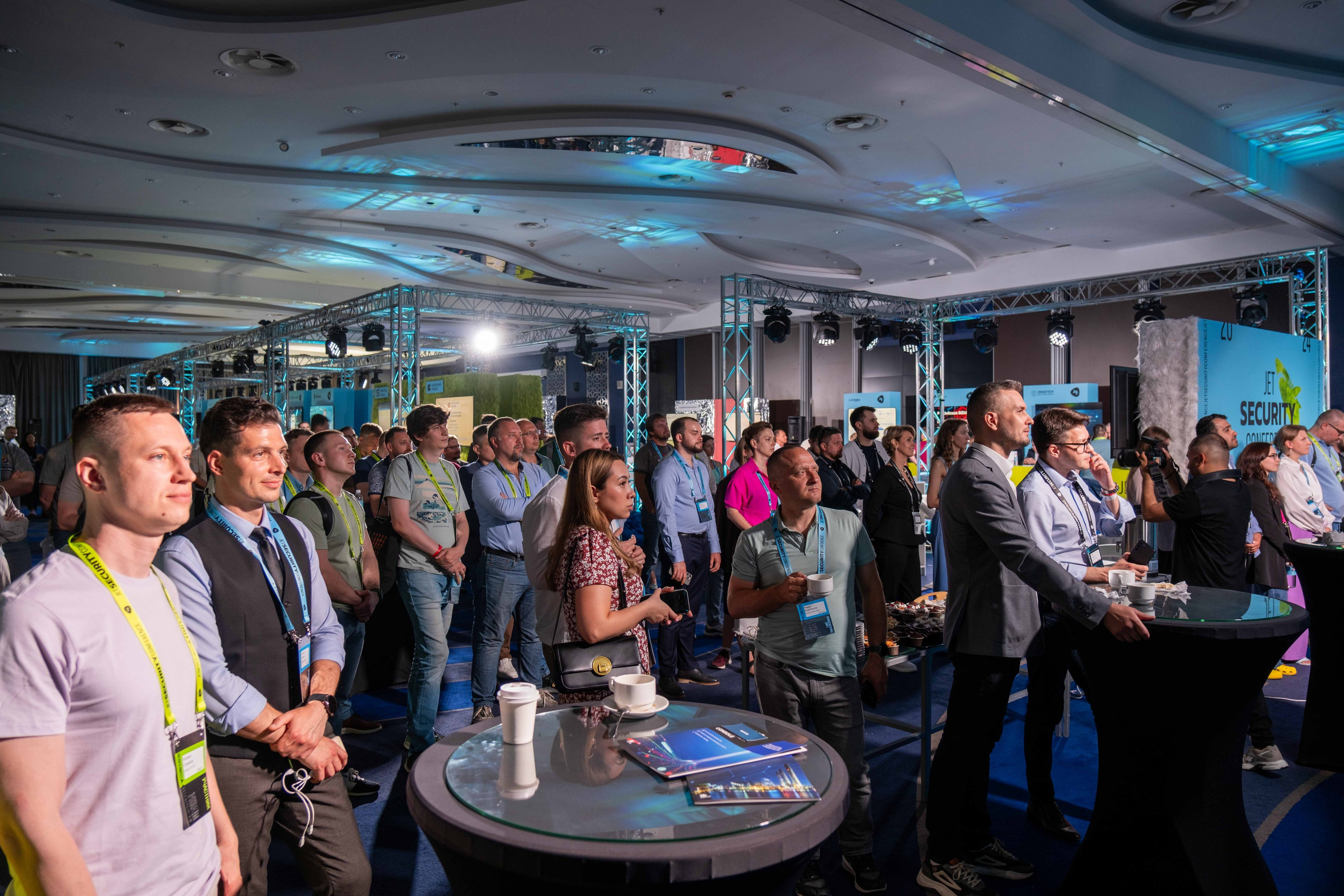 Альбом конференция. Фото тур