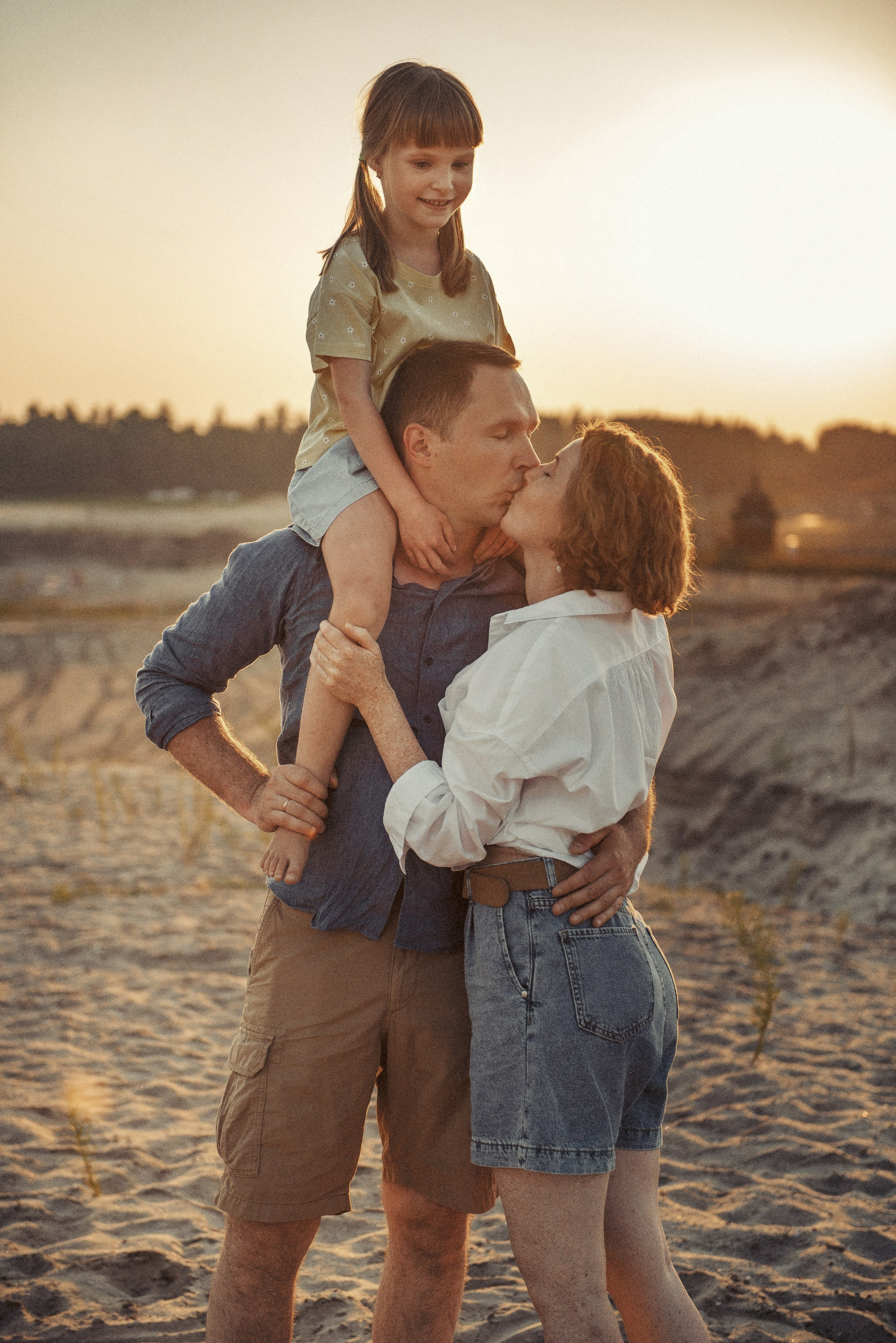 НАСТЯ, АНДРЕЙ и АЛИСА. ПЕСЧАНАЯ ИСТОРИЯ. Свадебный и семейный фотограф РИТА БОЧКАРЁВА