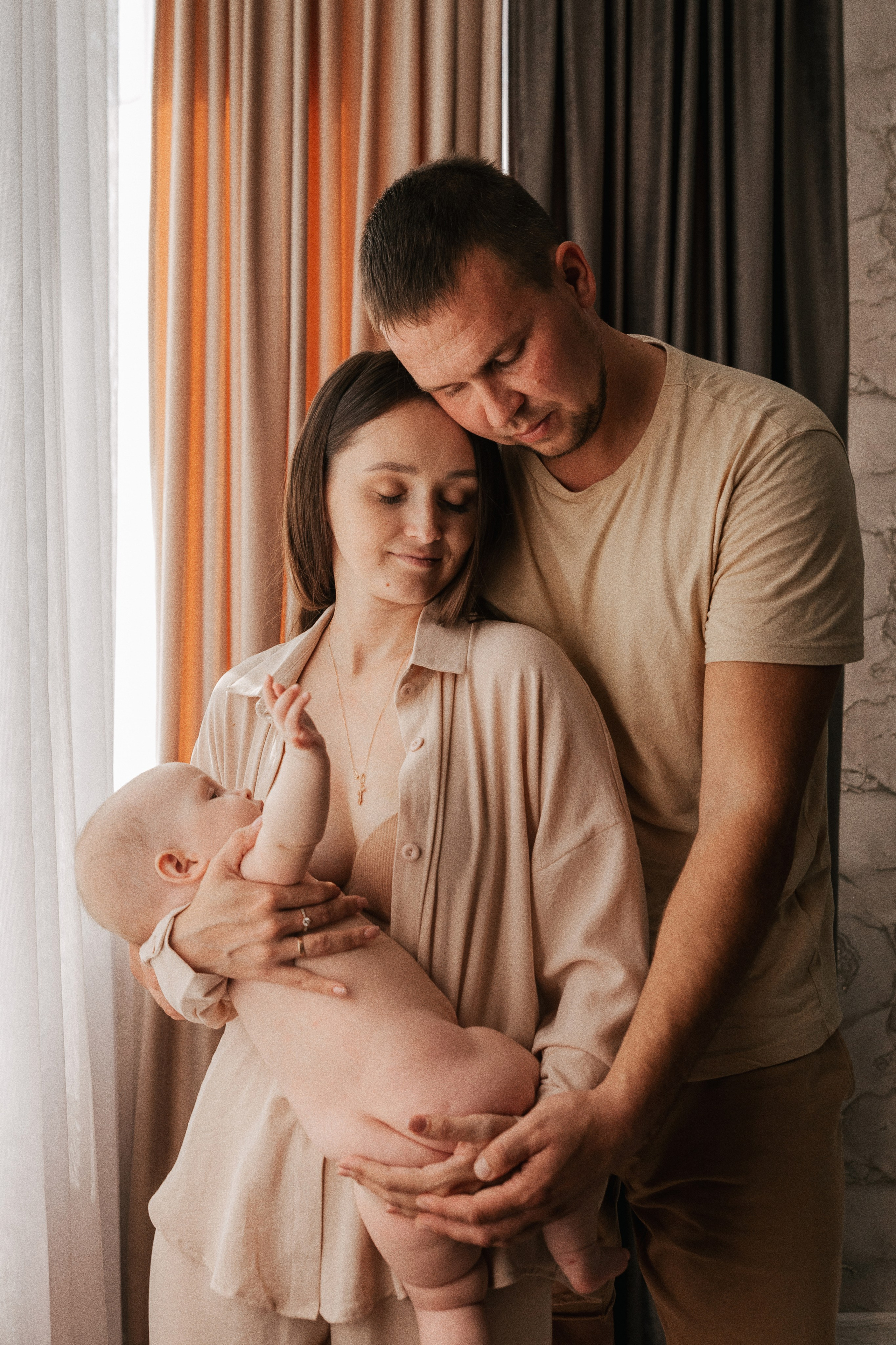 Стас, Юля, Артем и Алина. Семейный фотограф • Домашние съемки в Нижнем Новгороде