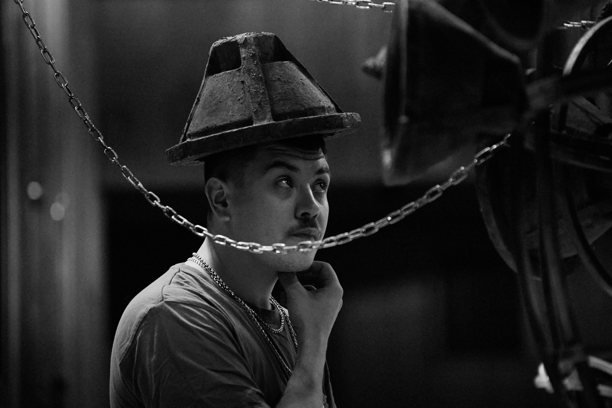 Монтаж спектакля Двойник. Фотограф Юлия Маринина