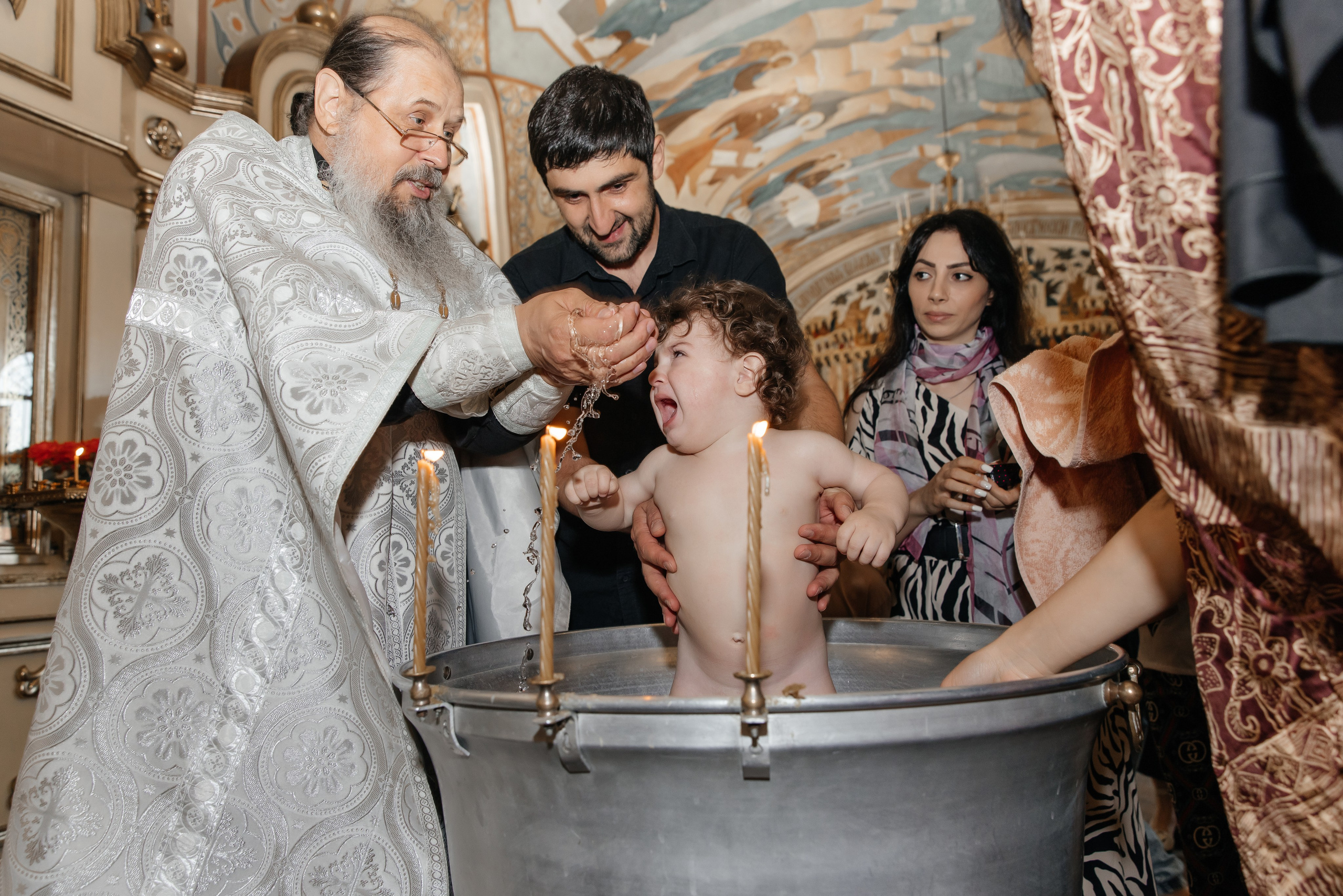 Крестины 4. Главная