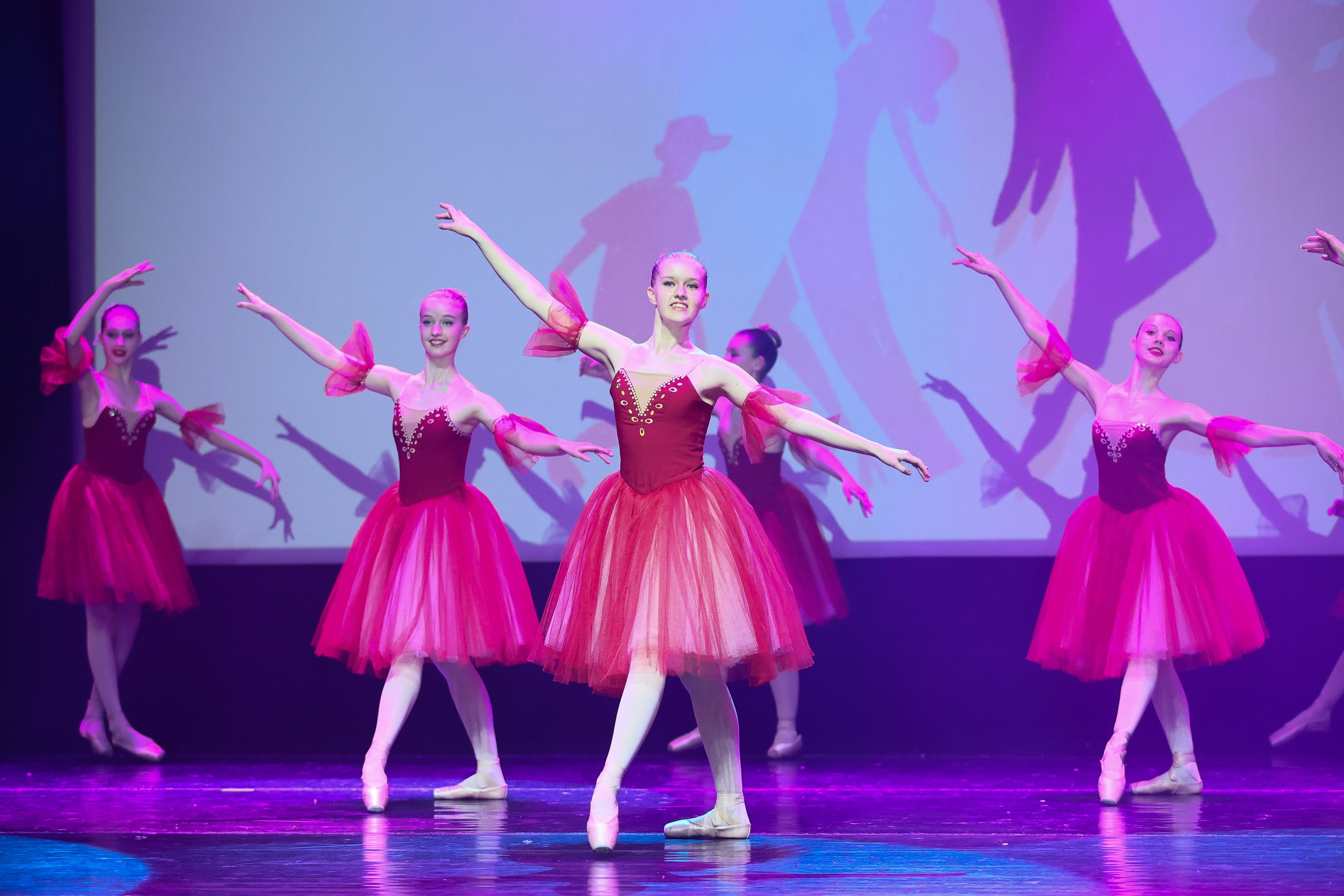 Профессиональная съемка хореографического конкурса в Пушкине, Ленинградская область. Портретный Фотограф Александр «Konevtsoph» В Санкт-Петербурге