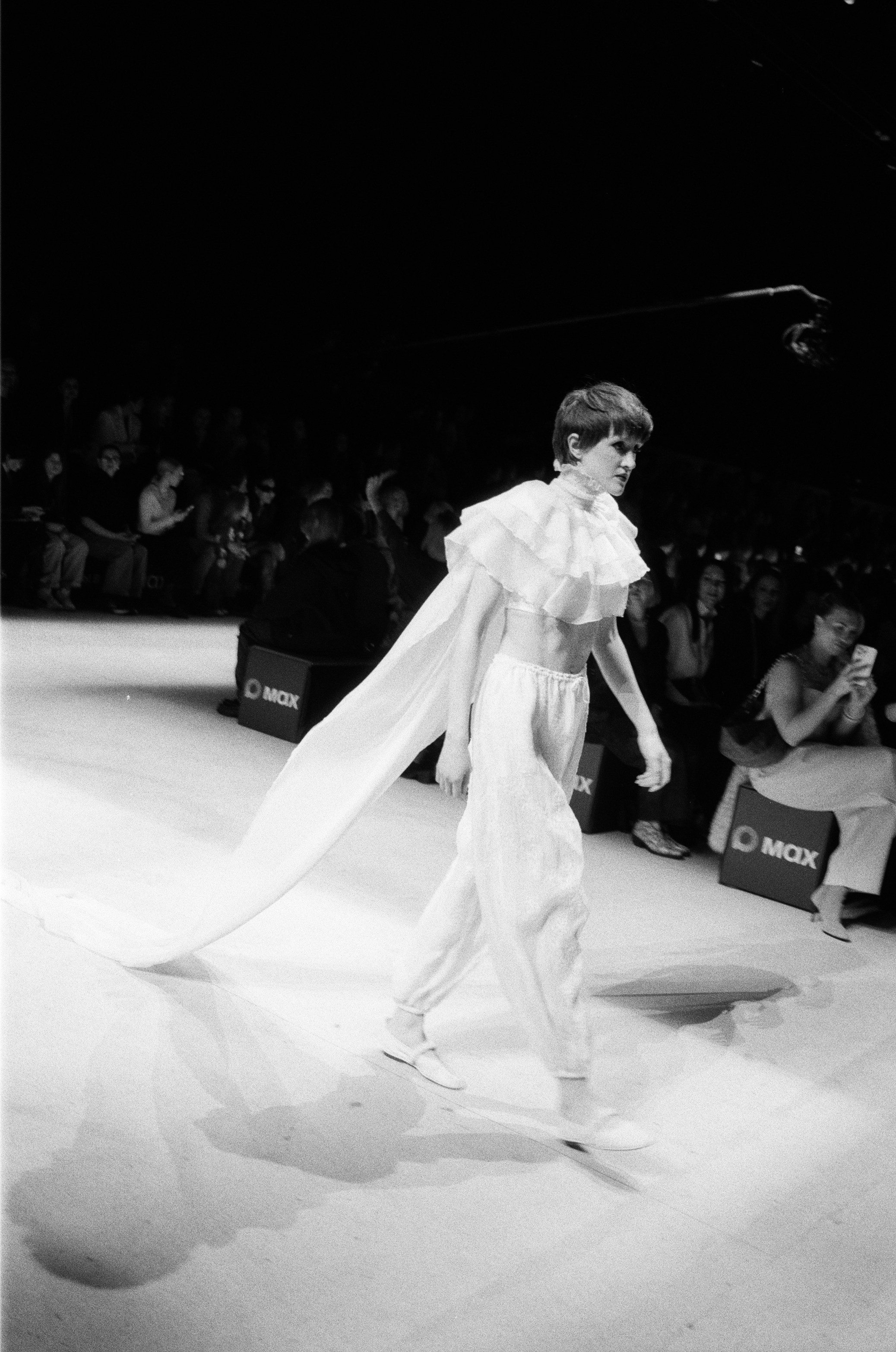 День 1. Плёночный фотограф Москва, Саша Звук