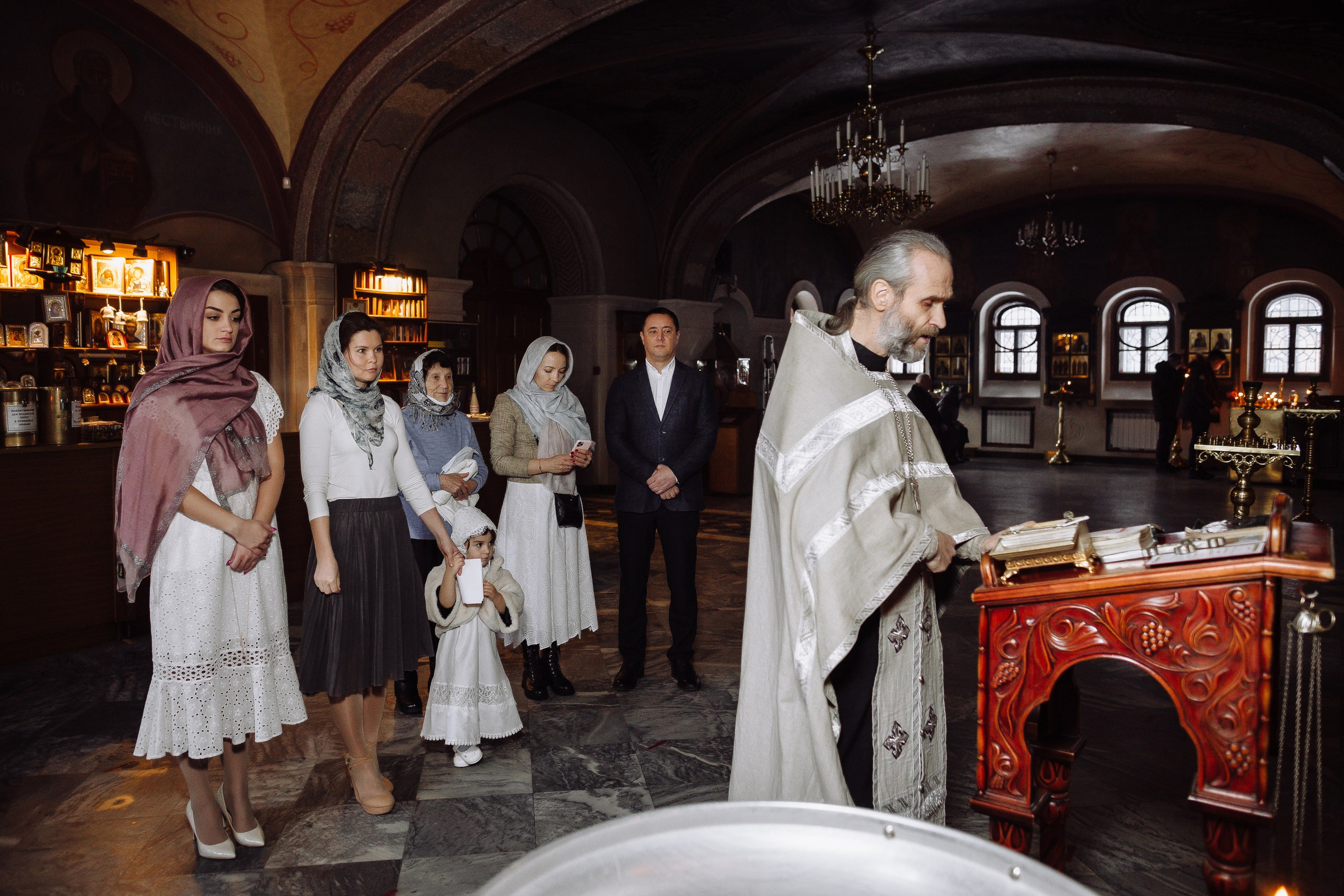 Крещение. Репортажный и свадебный фотограф в Москве Лена Таращенко