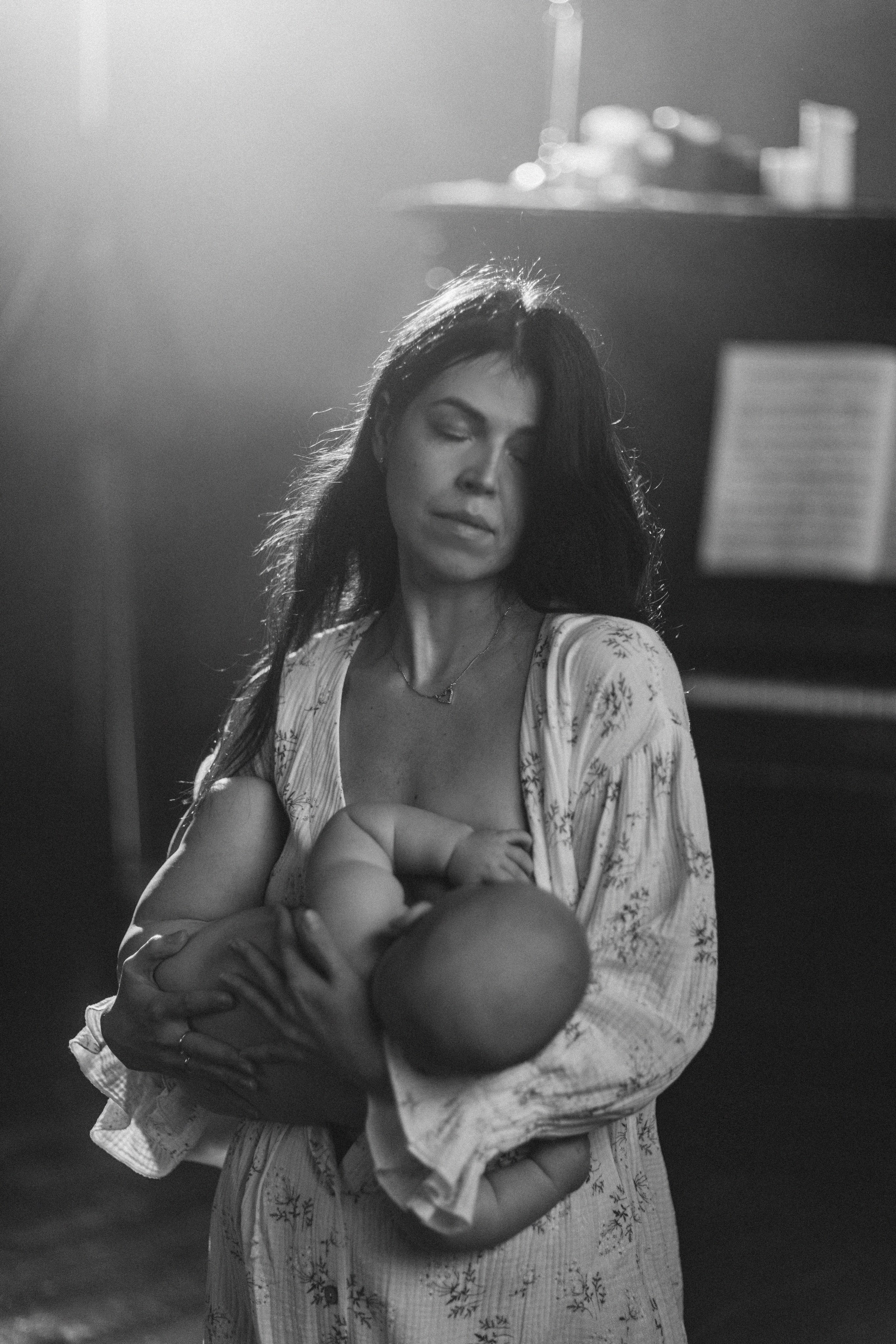 Грудное кормление. Фотограф материнства и таинства кормления Екатерина Кузьмин