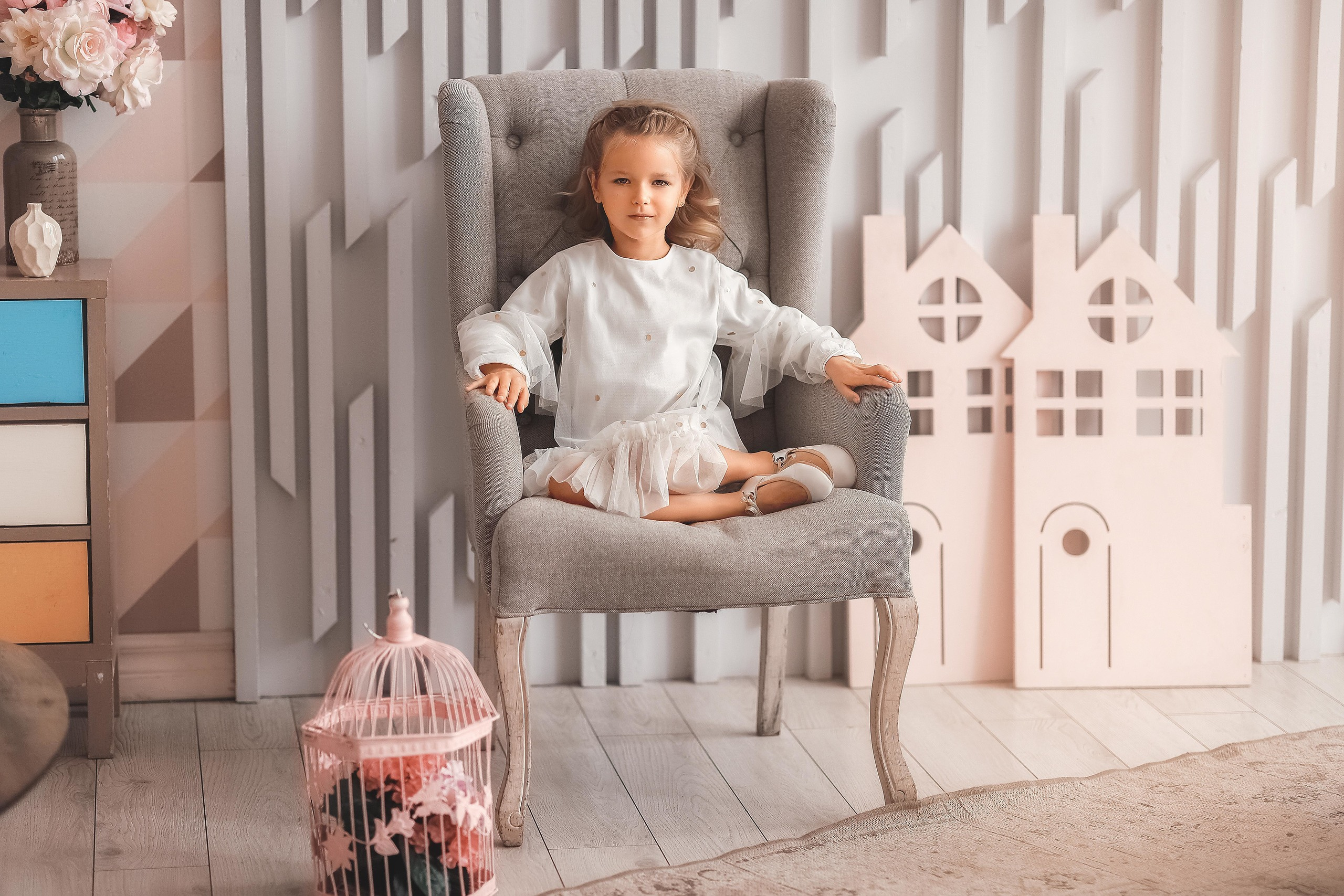 Детские и семейные съемки. Фотограф беременности женского портрета love story низкий ключ