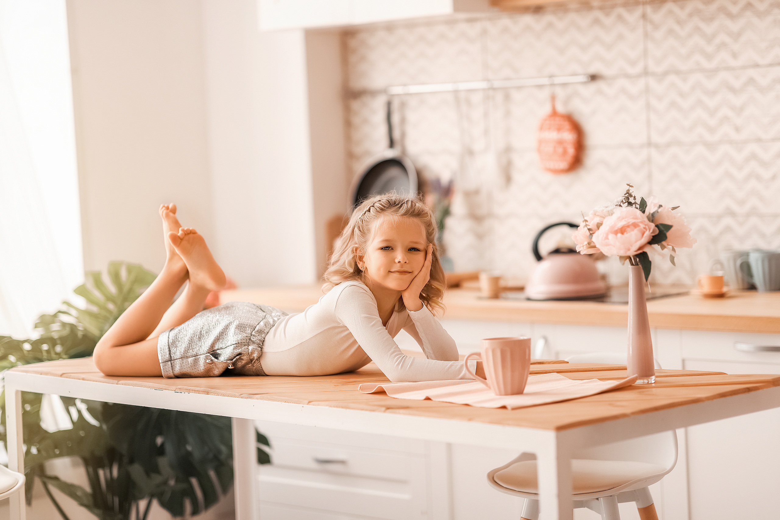 Детские и семейные съемки. Фотограф беременности женского портрета love story низкий ключ