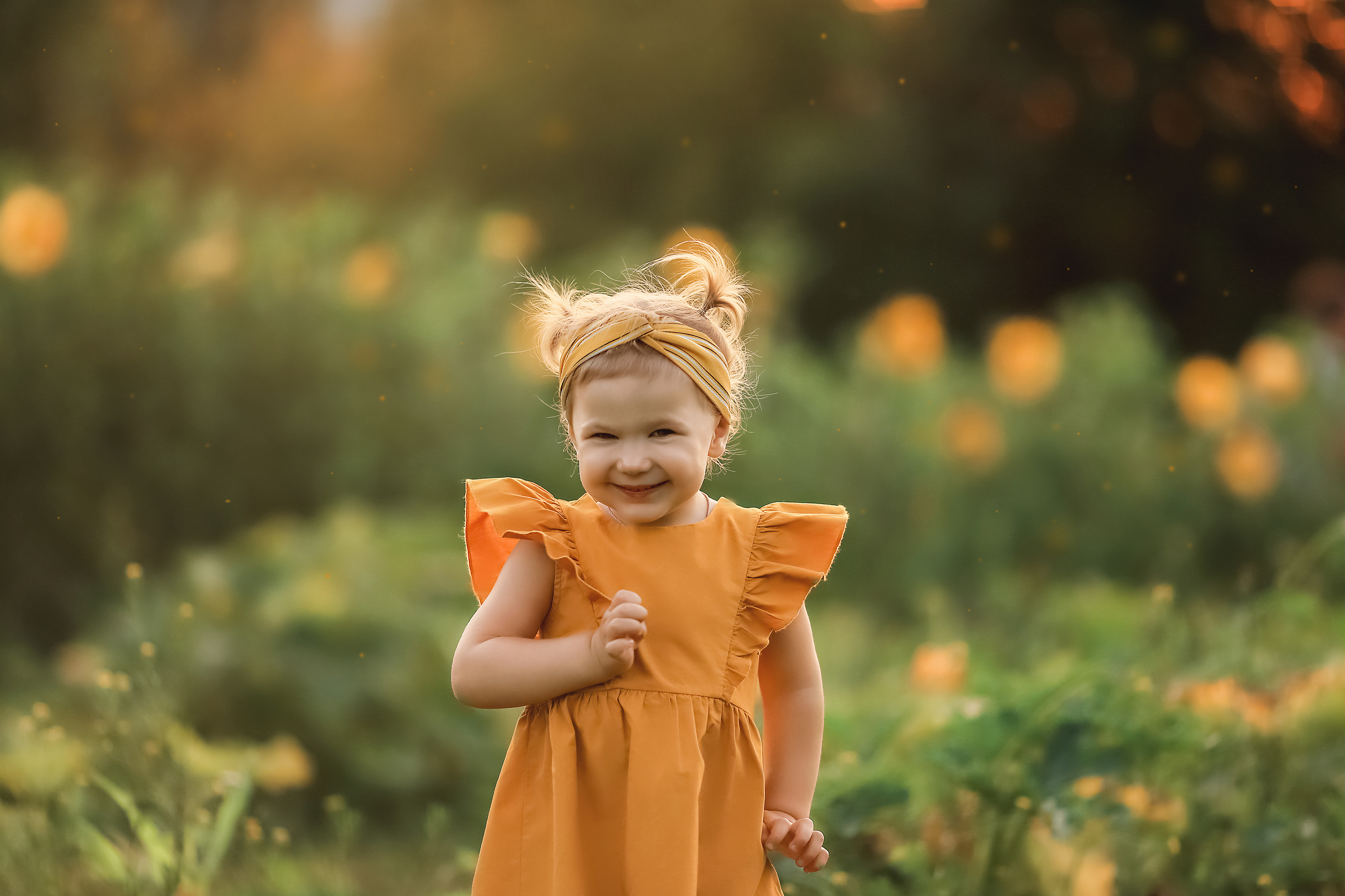 Детские и семейные съемки. Фотограф беременности женского портрета love story низкий ключ