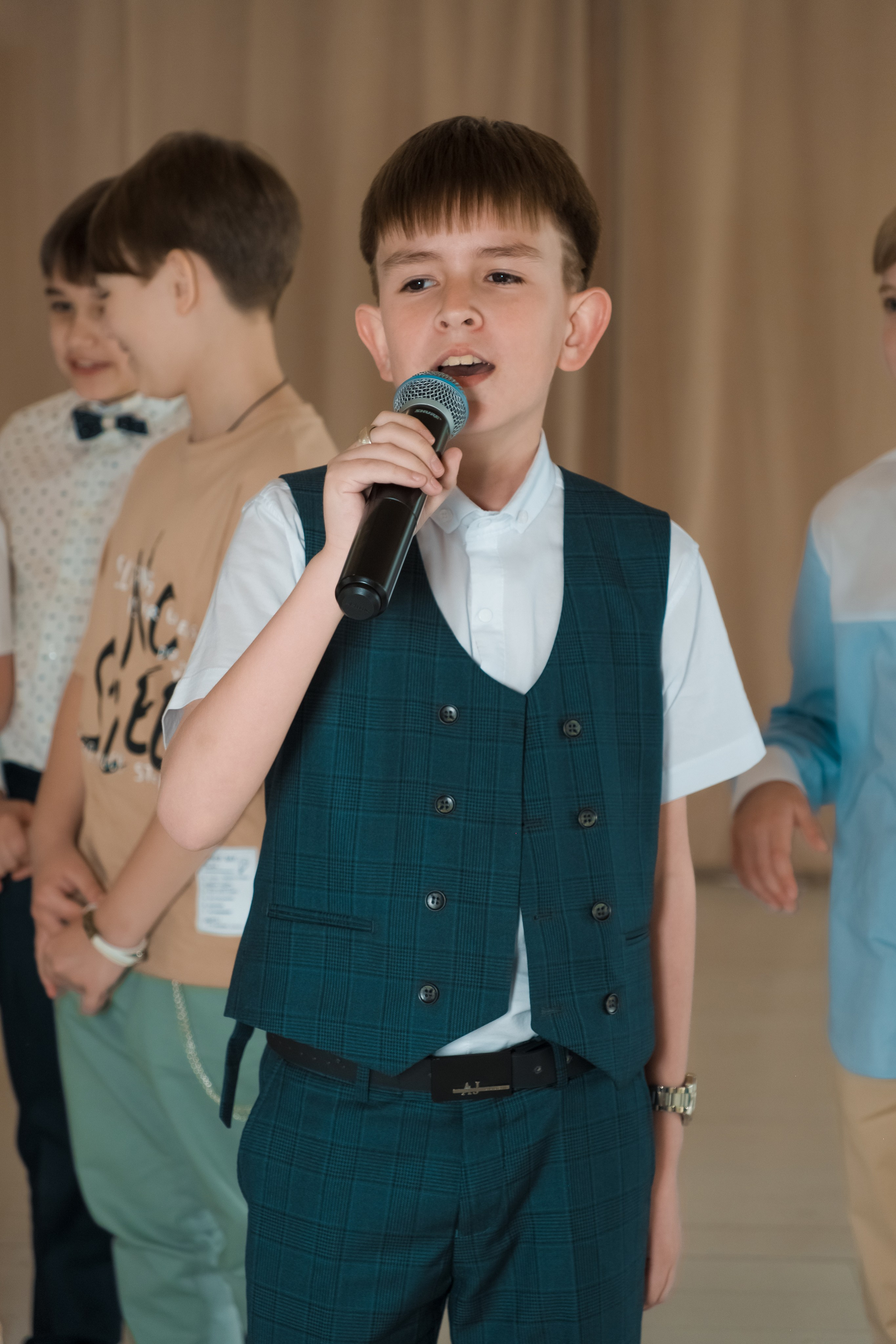 Выпускной школы Леонова. Фотограф в Иркутске Анна Мирошникова