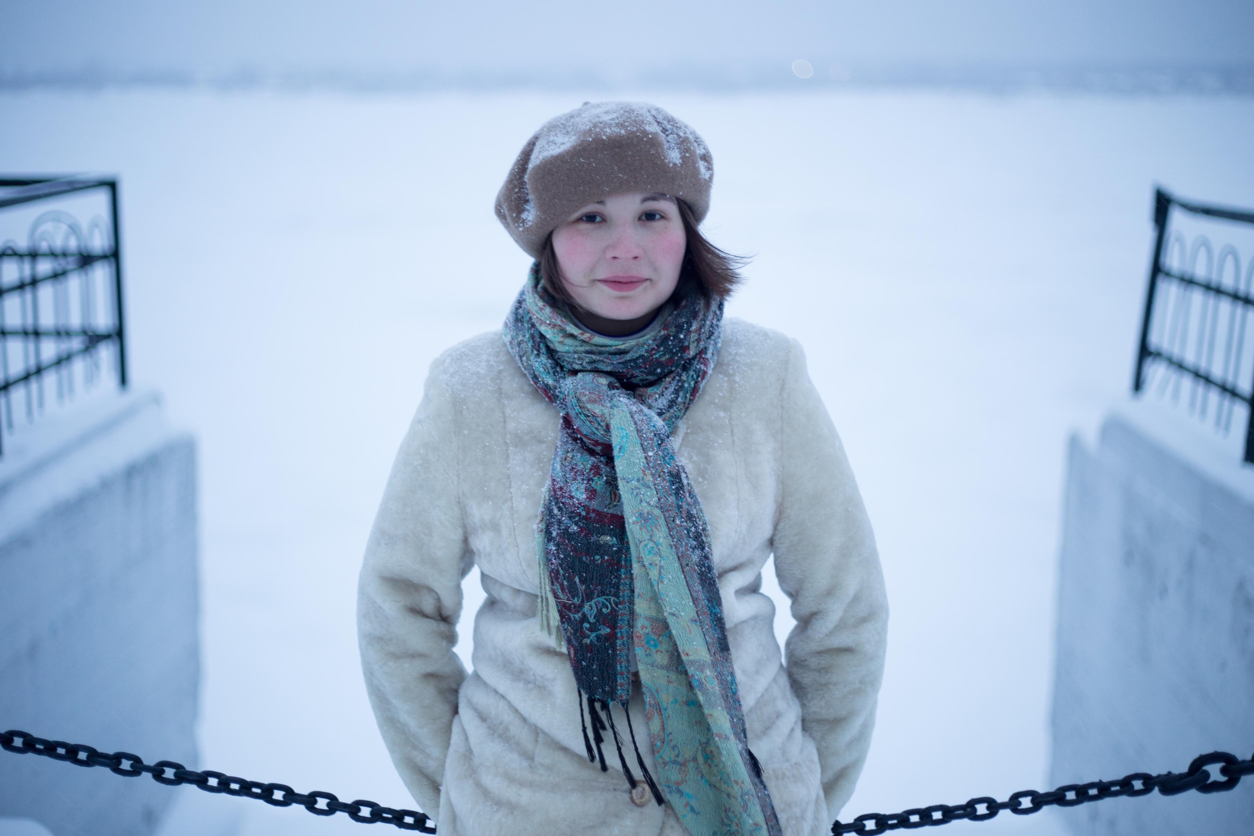 Маша на набережной. Фотограф Пермь. Фотосессия в фотостудии Перми и на свежем воздухе