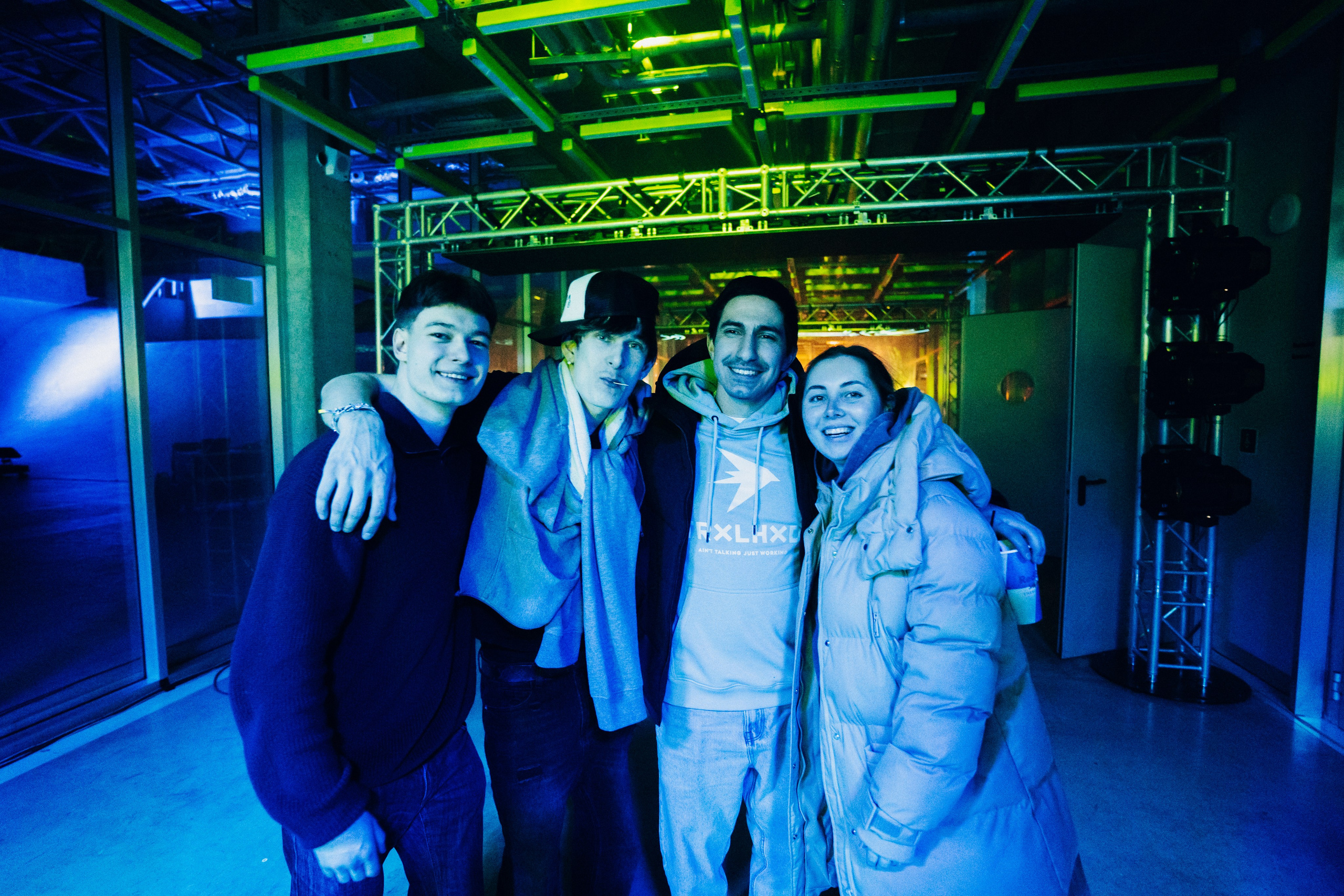 Ночная смена. Главная