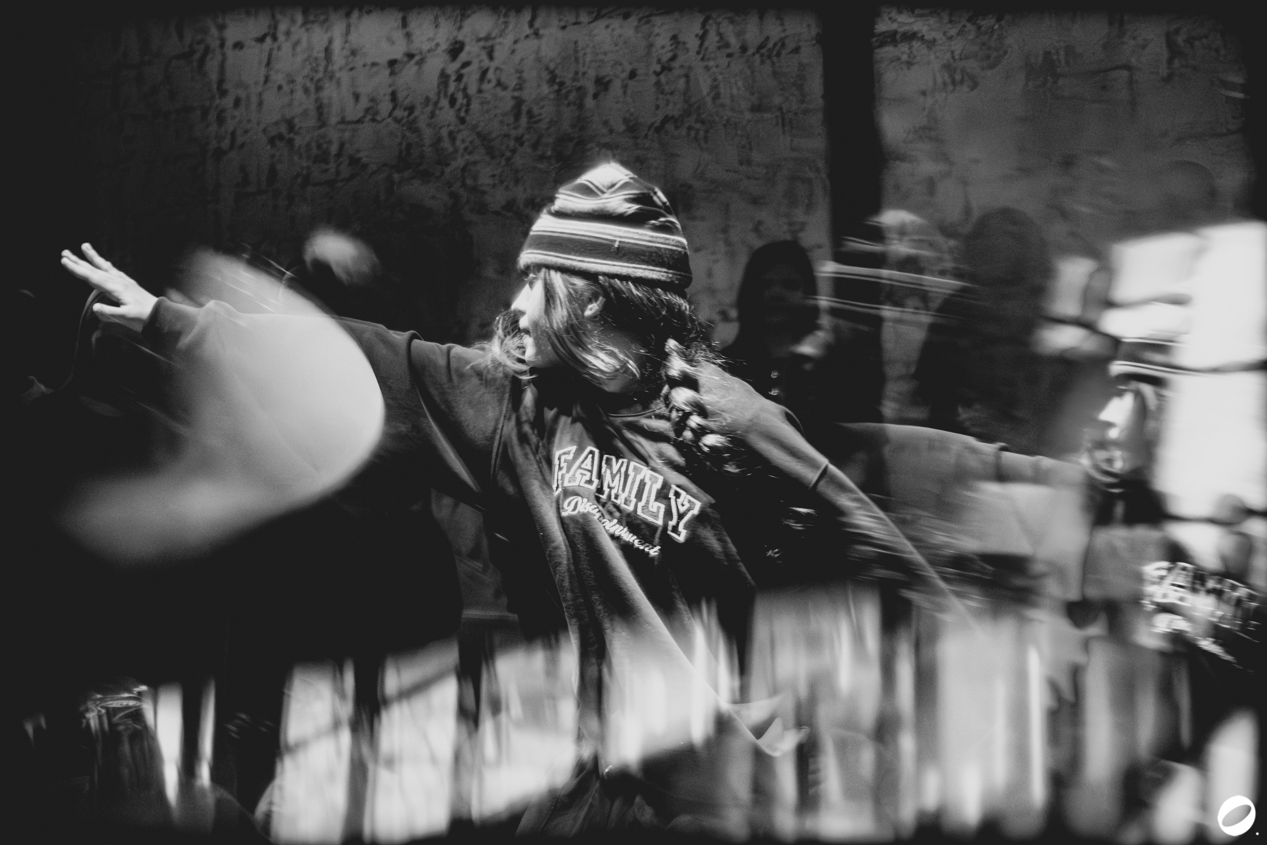 ODD.CLUB 04/04 (@youlovebu). Соня бу тебя сфоткала