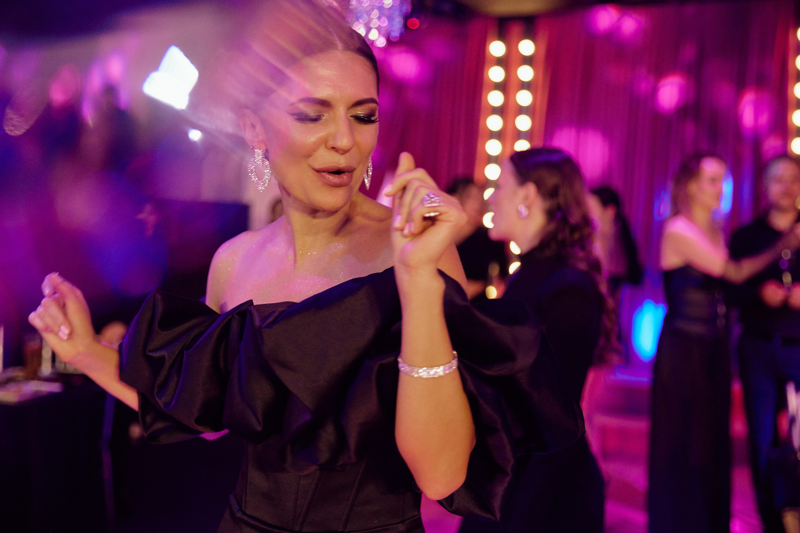 LESYA CABARET. Дмитрий Мазуркевич: Профессиональный Репортажный Фотограф