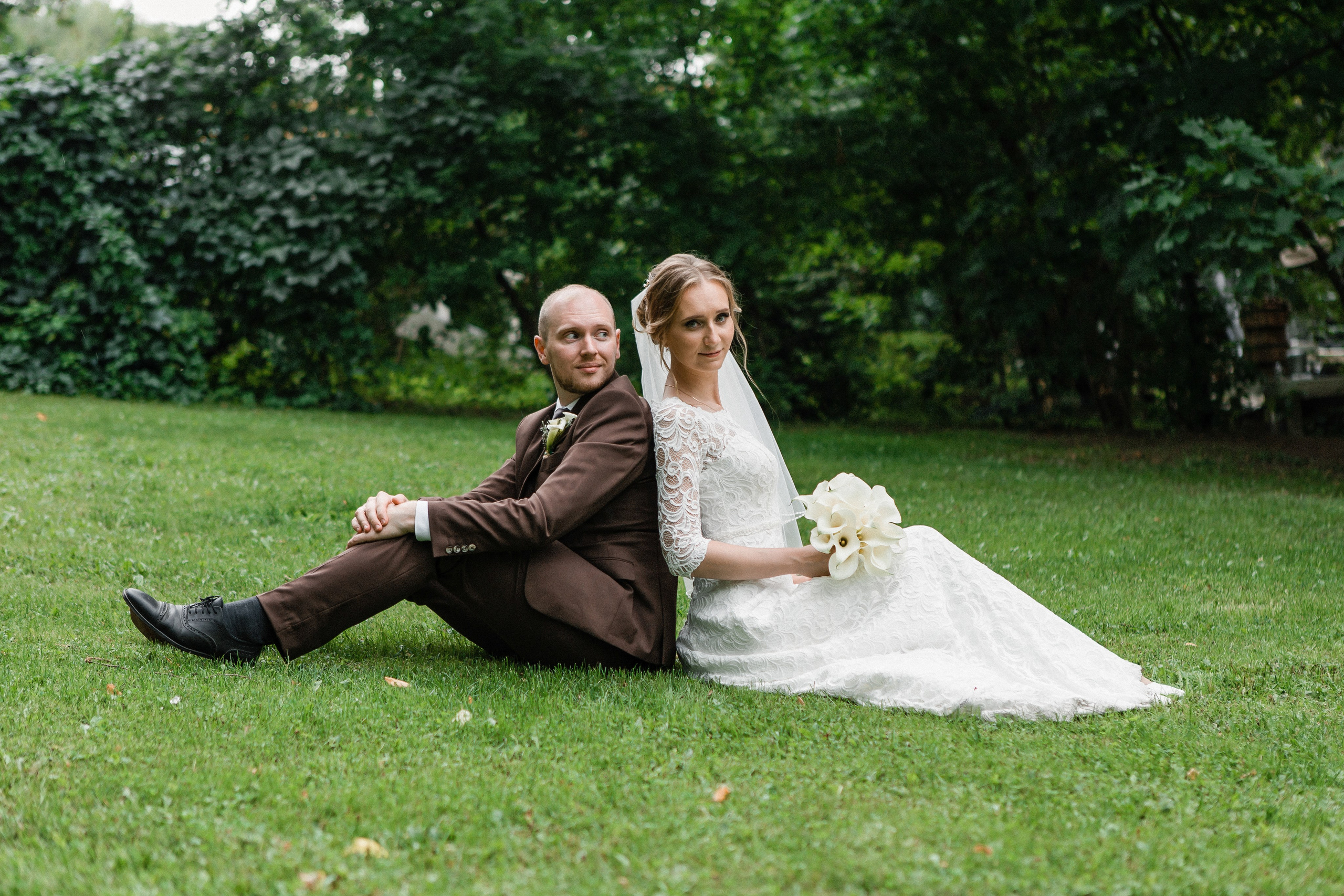 Свадебная фотосессия Сергея и Елены. Наш свадебный день. Видеосъемка и фотосъемка свадеб. Фотограф и оператор на свадьбу. Видеосъемка подкастов, собственная видео-фотостудии. Предметная фотосъемка