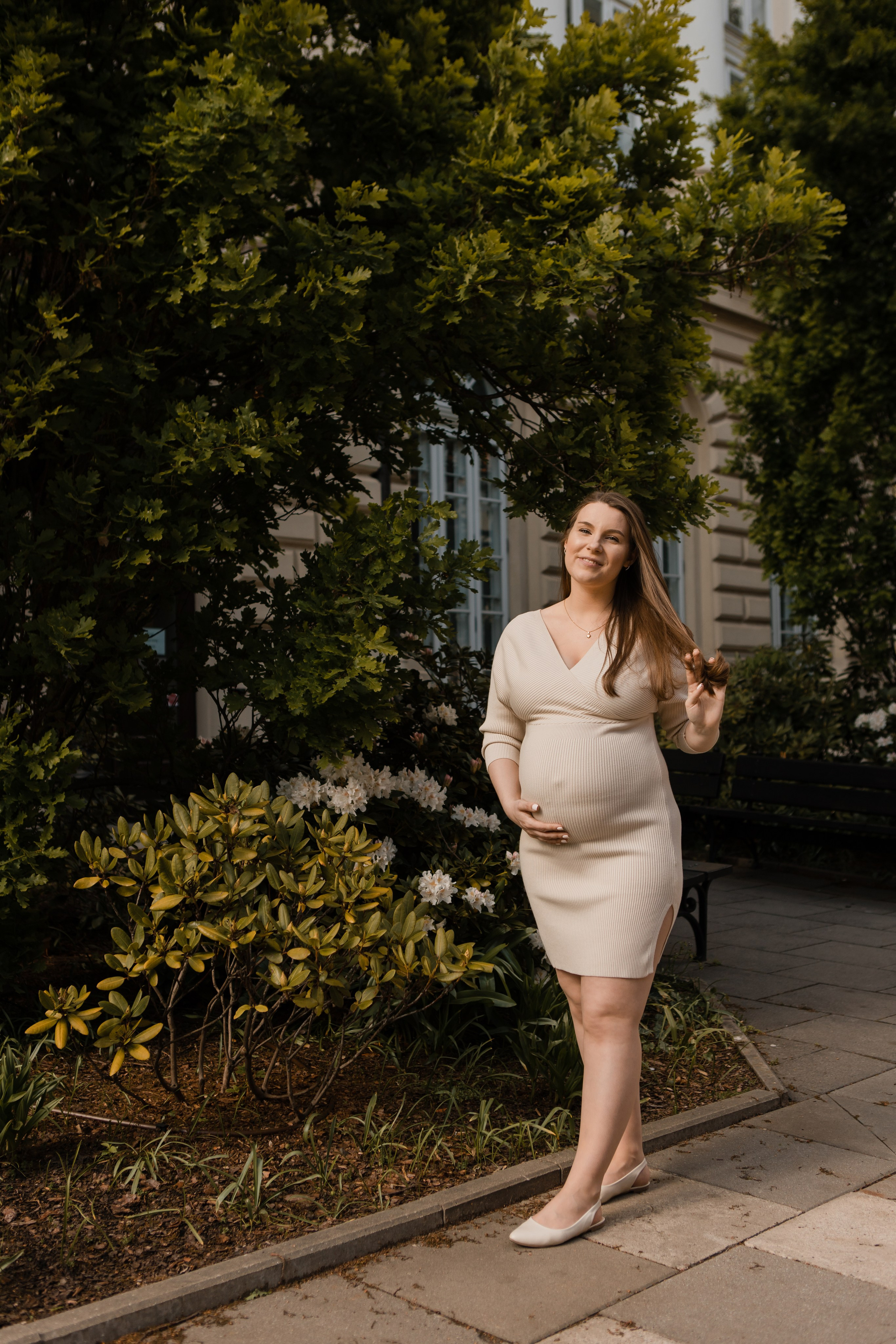 Семейная фотосессия Андрея и Марии. Видеосъемка и фотосъемка свадеб. Фотограф и оператор на свадьбу. Видеосъемка подкастов, собственная видео-фотостудии. Предметная фотосъемка