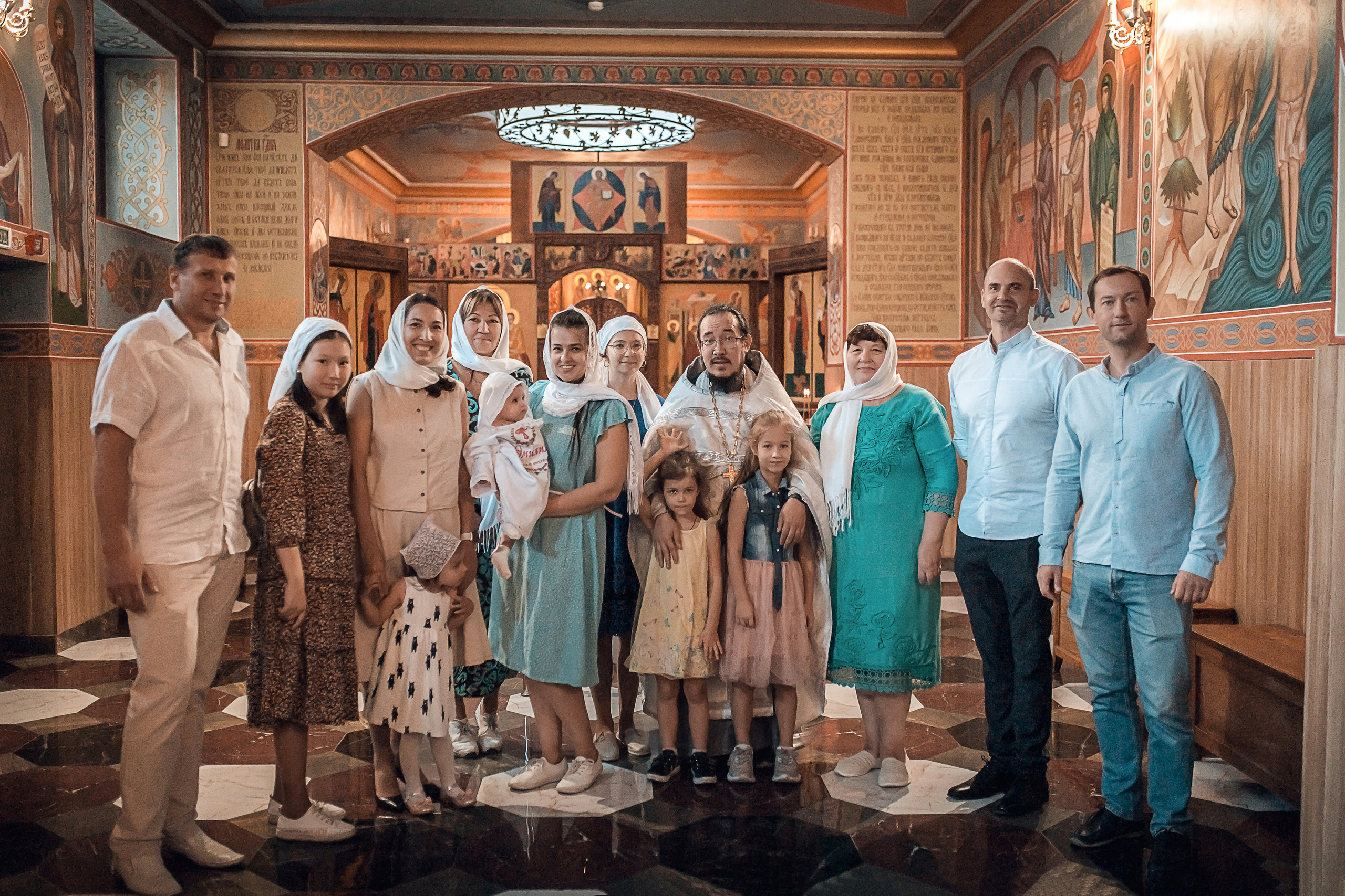 Крещение Эмилии. Фотограф на Крещение и Венчание в Ташкенте