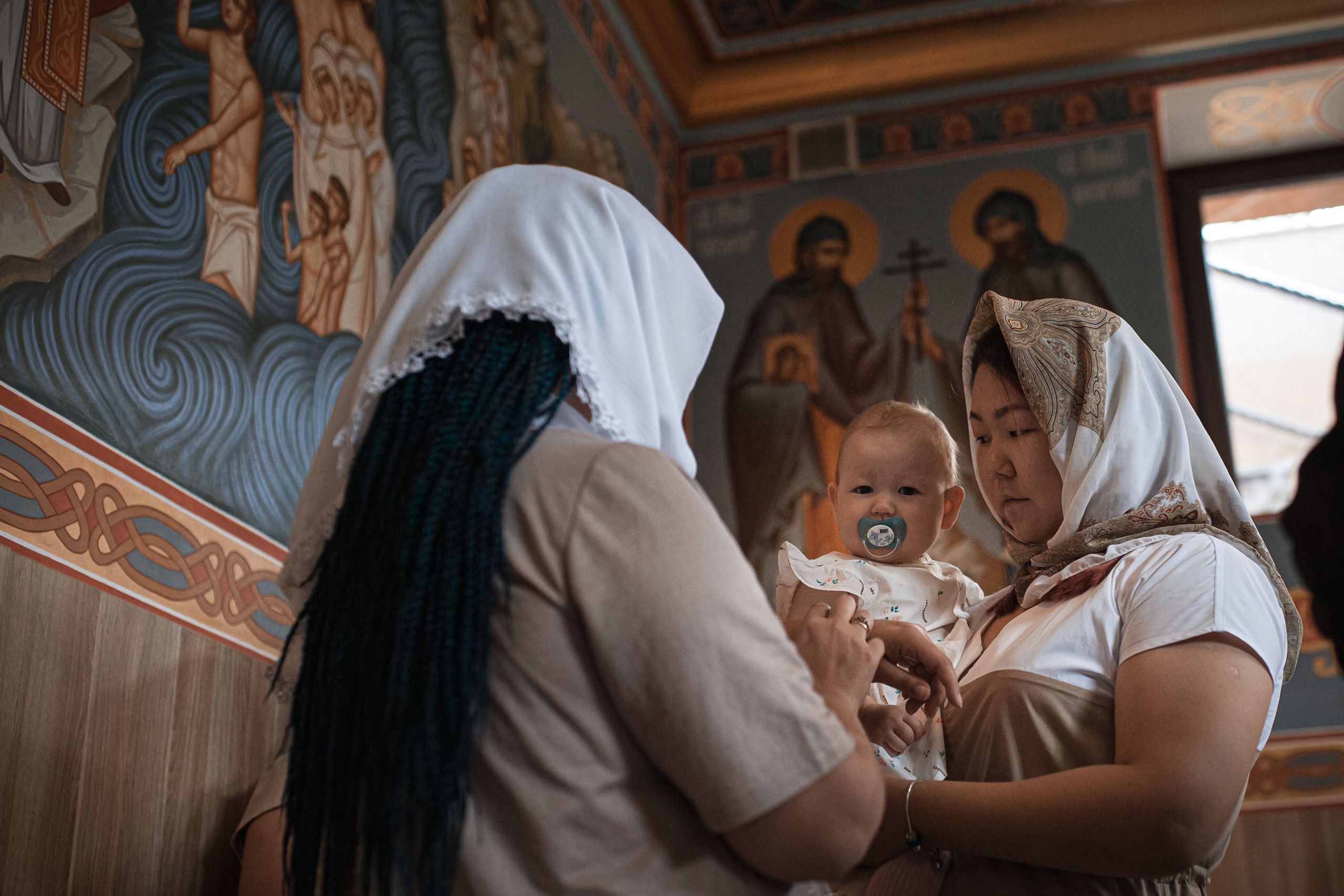 Крещение Есении. Фотограф на Крещение и Венчание в Ташкенте