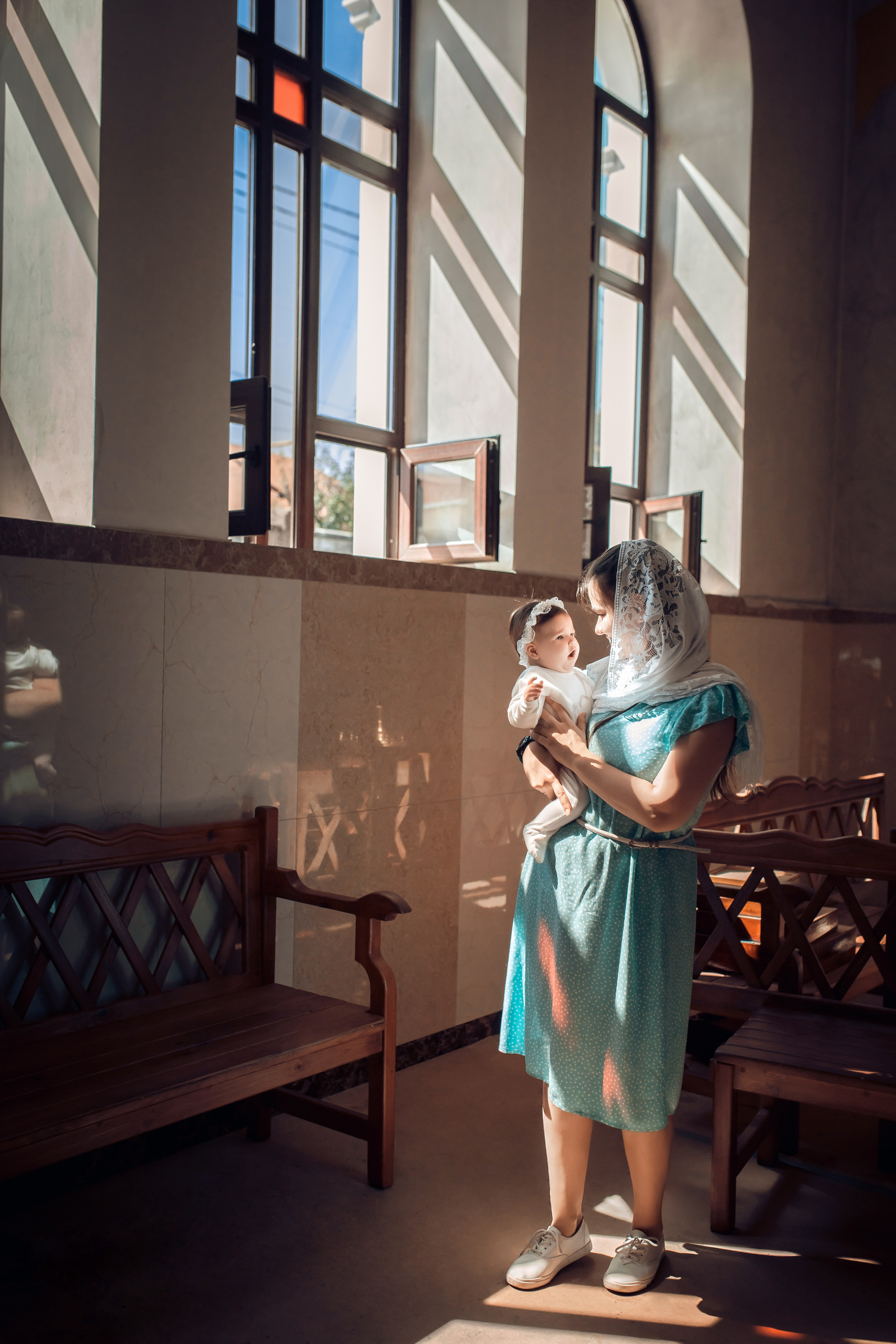 таинство Крещения Ташкент, фотограф на крещение Ташкент, крестная мама в Ташкенте