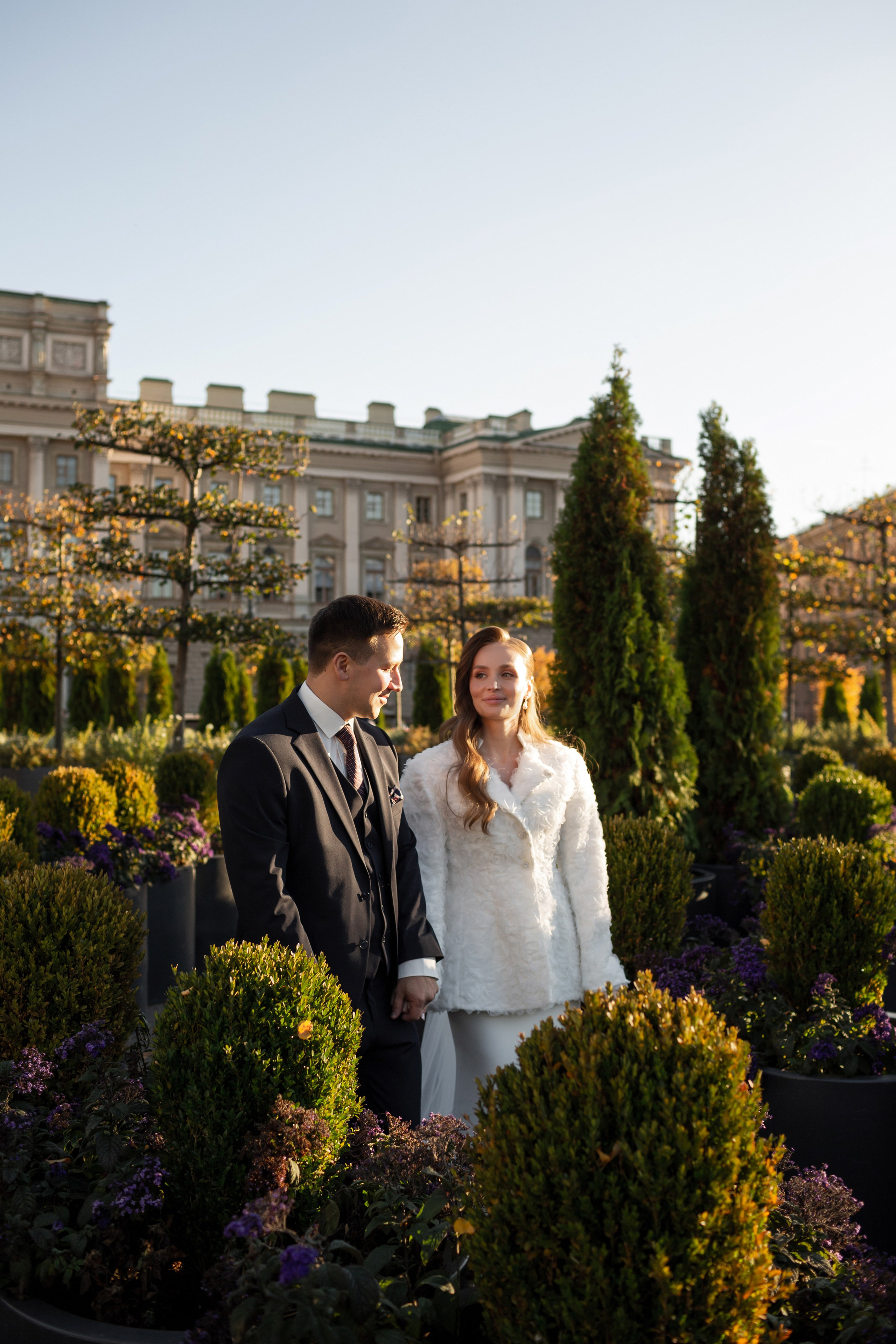 Свадьба в Петербурге в сентябре. Свадебный фотограф Кирилл Белый