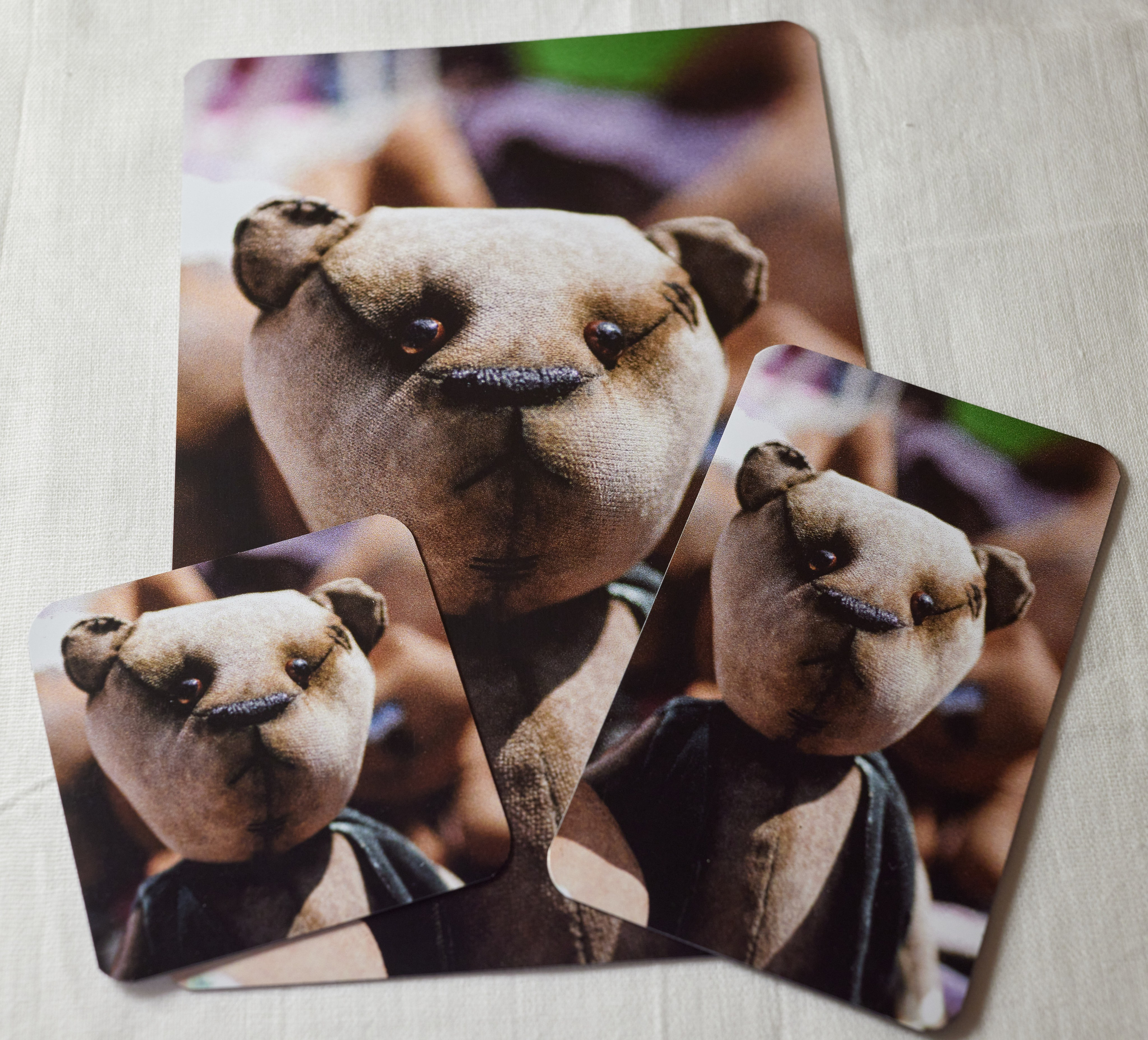 Виниловый магнит. Имидж Технологии — Производство сувенирных магнитов, заливных этикеток и значков. Репортажная фотография в Кирове Кировской области