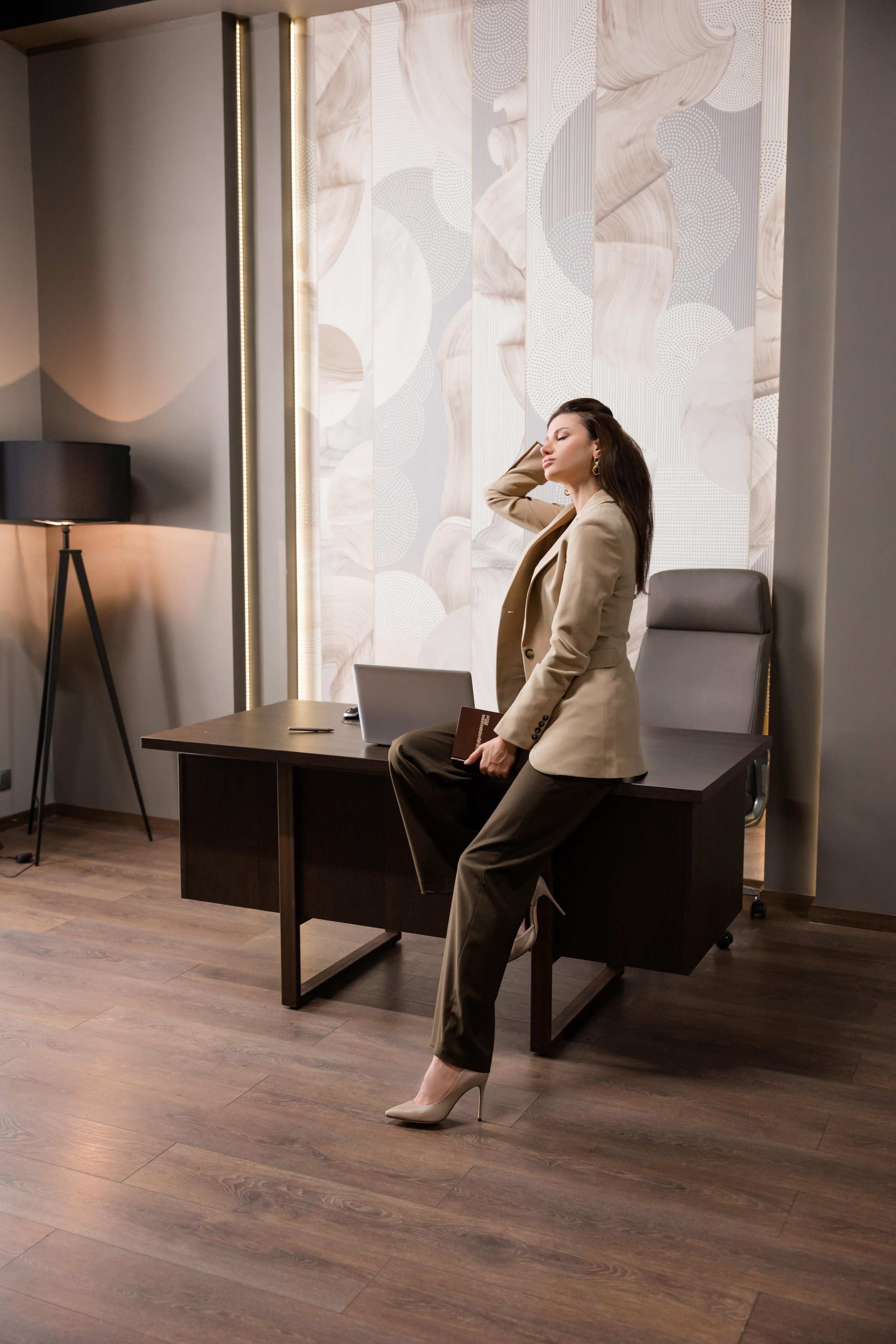 Business Woman. Family and content photographer