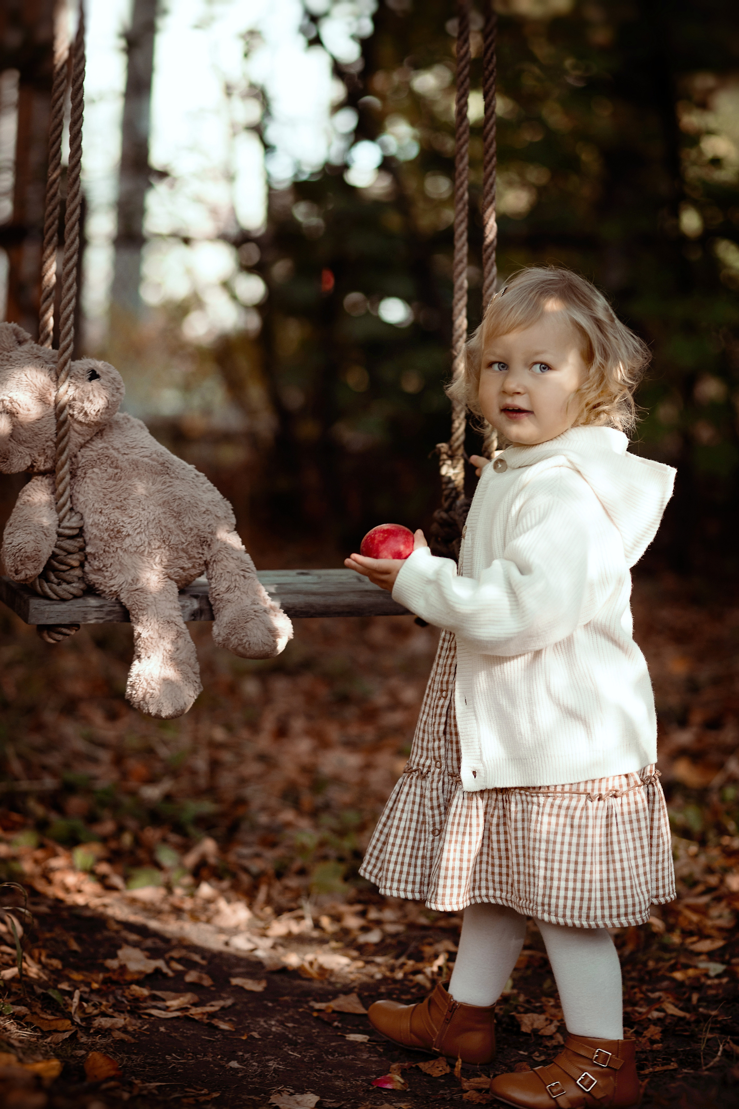 Маленькая Вика. Семейный и контент фотограф