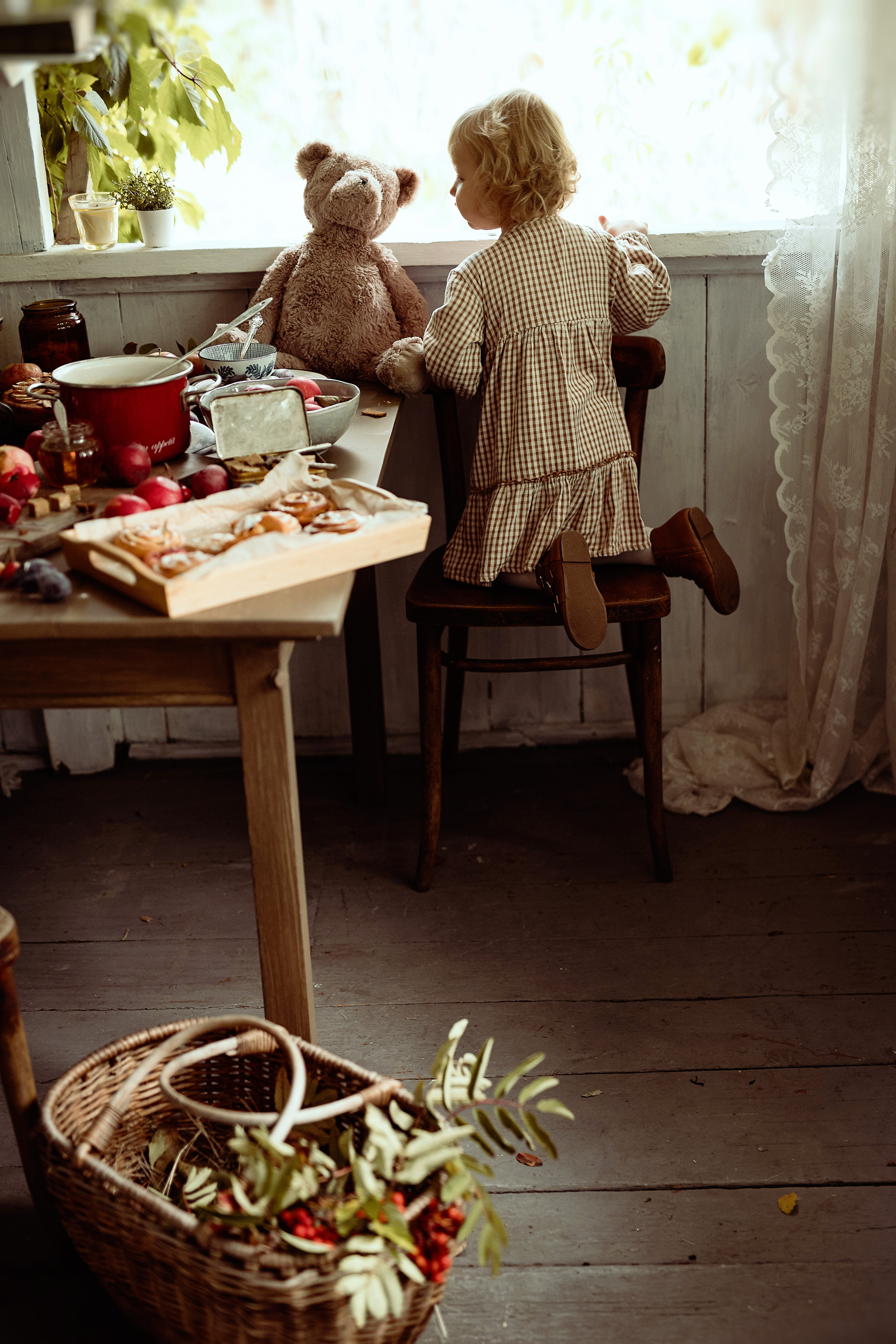 Маленькая Вика. Семейный и контент фотограф