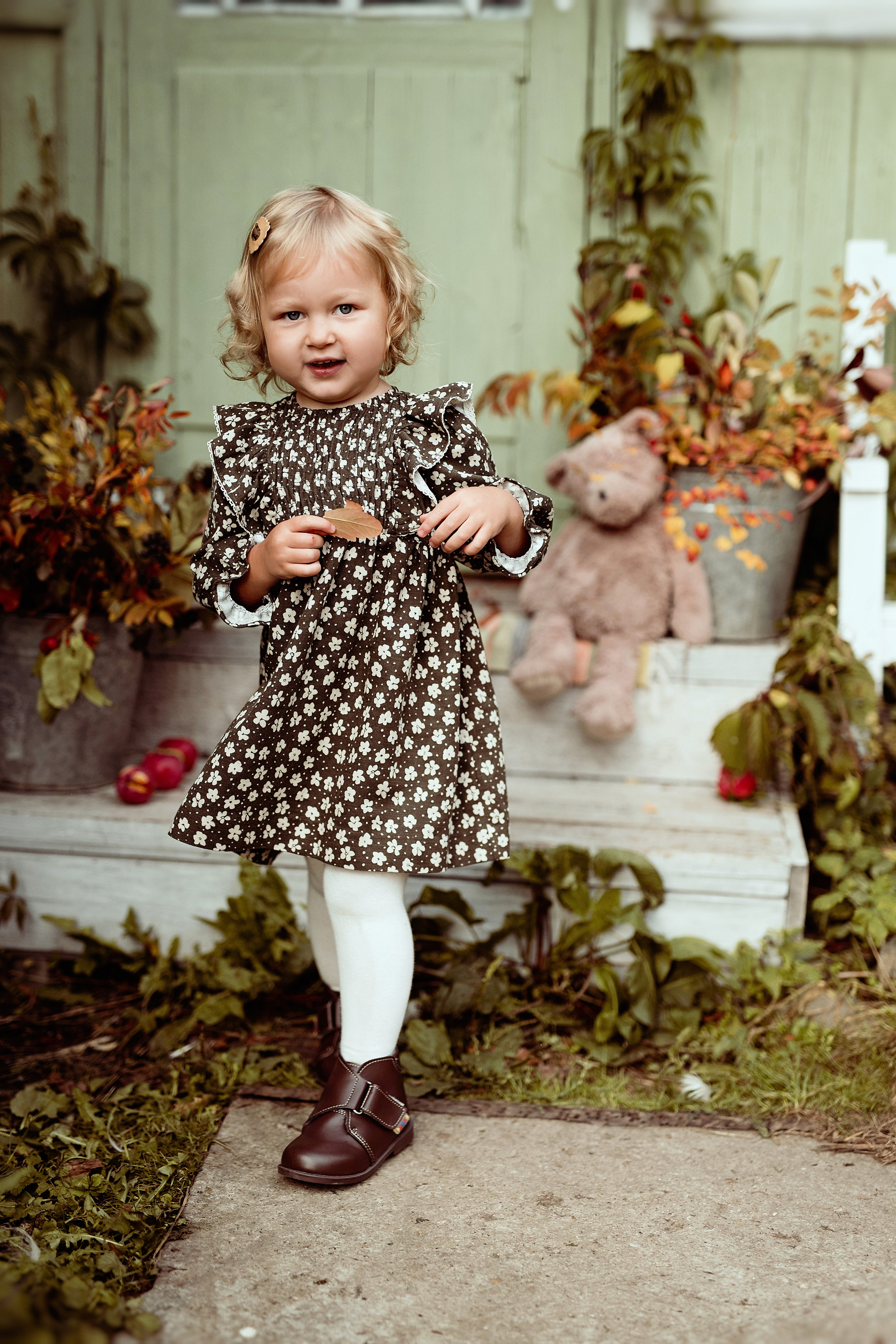 Маленькая Вика. Семейный и контент фотограф