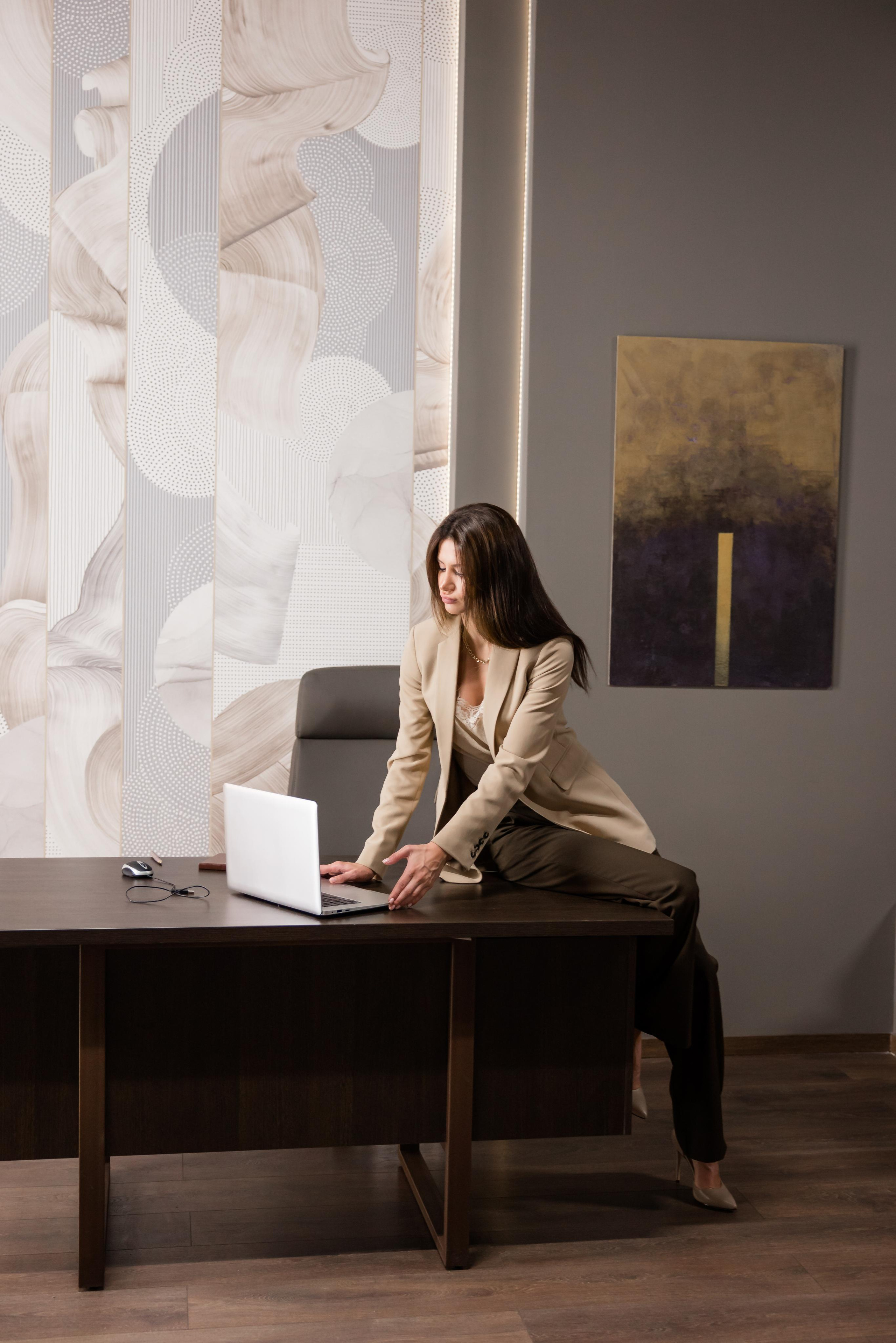 Business Woman. Family and content photographer