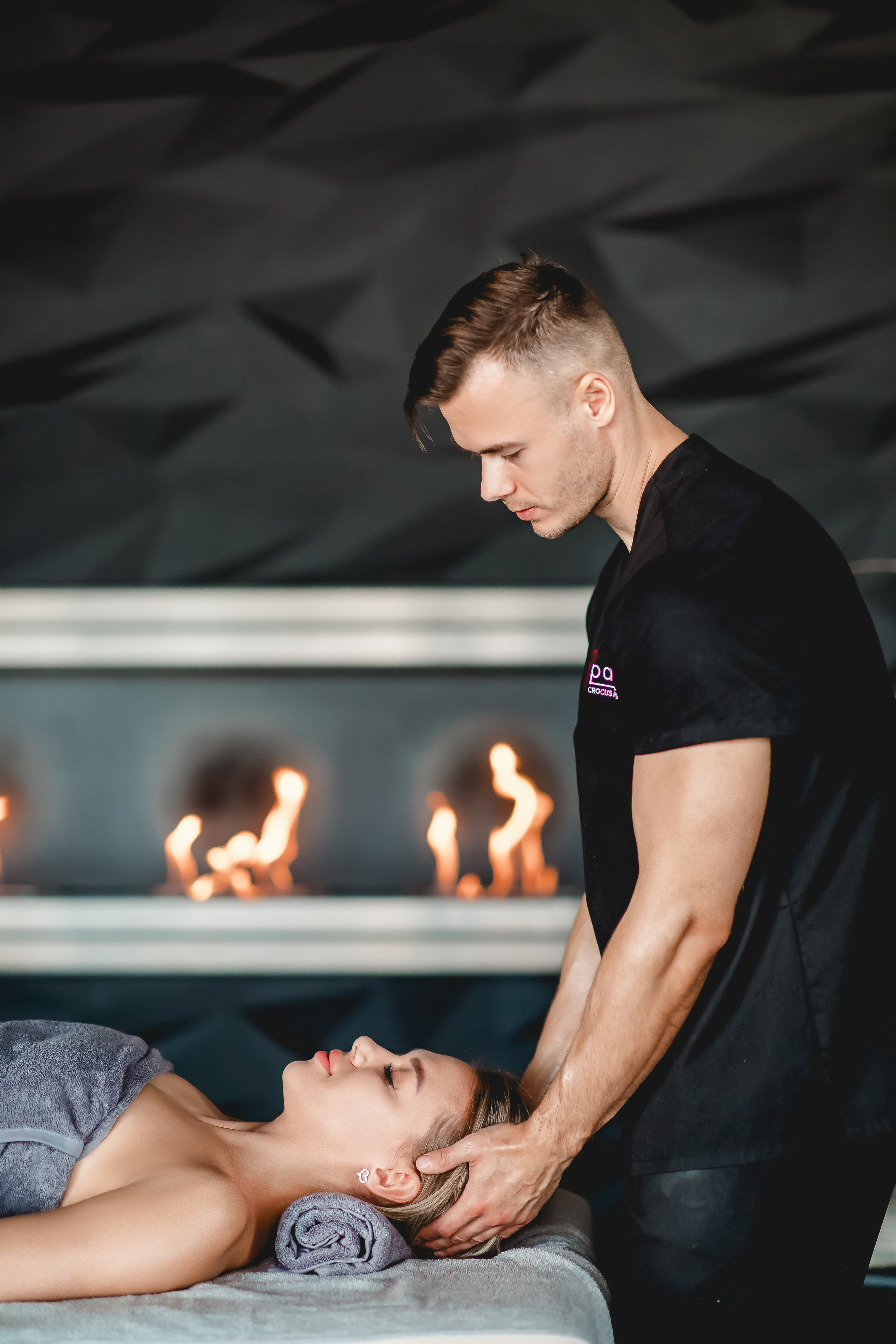 Massage. Family and content photographer