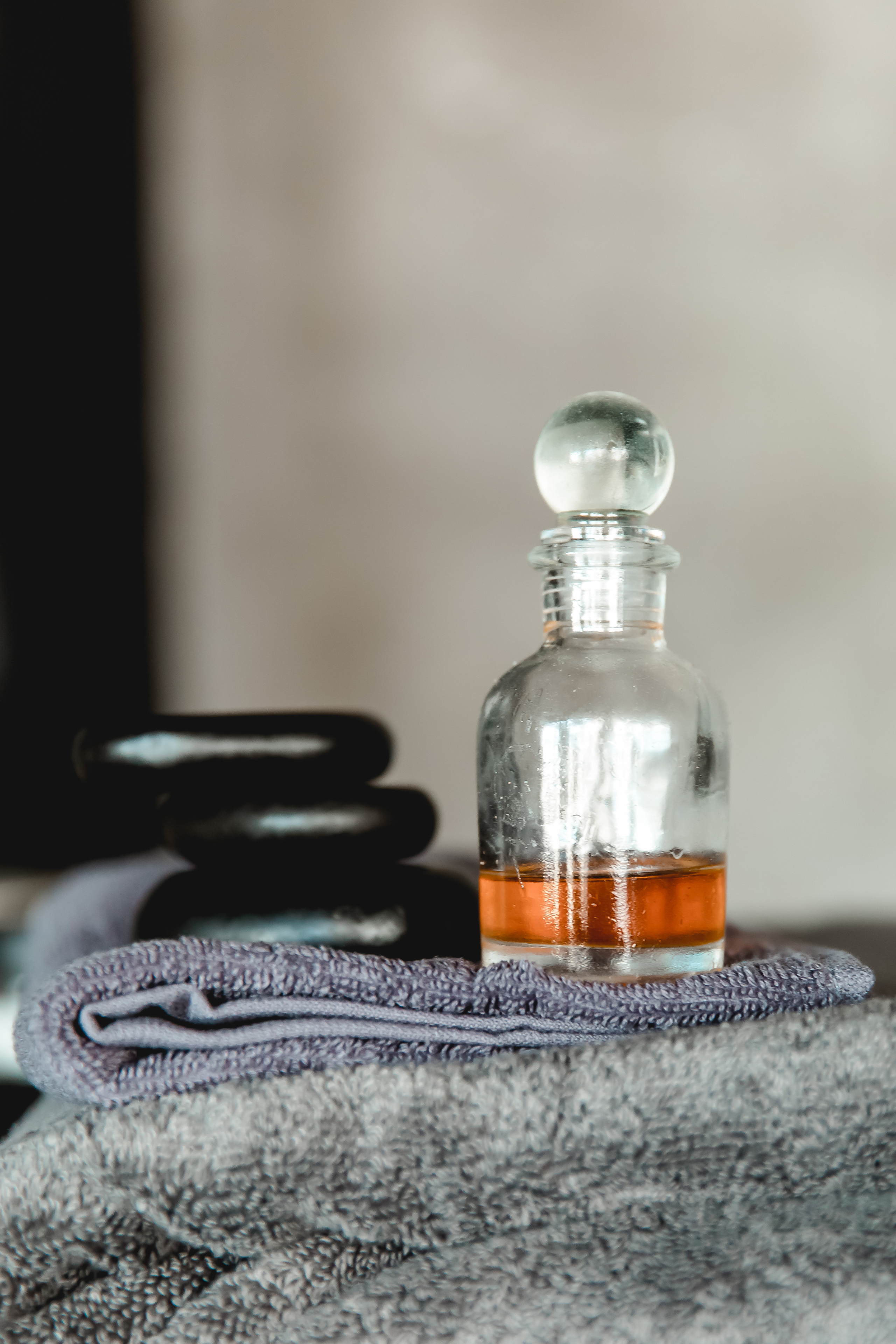 Massage. Family and content photographer