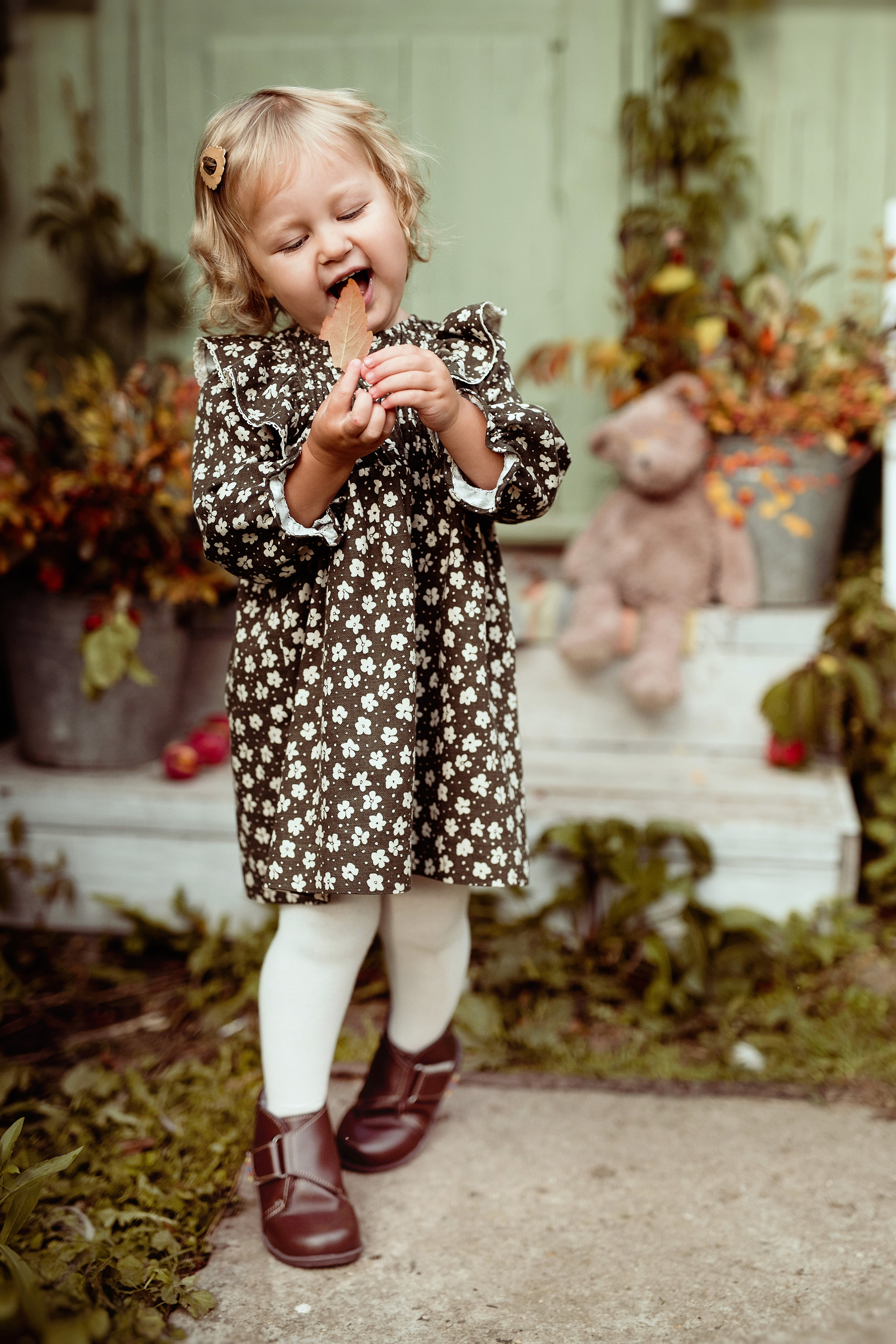 Маленькая Вика. Семейный и контент фотограф