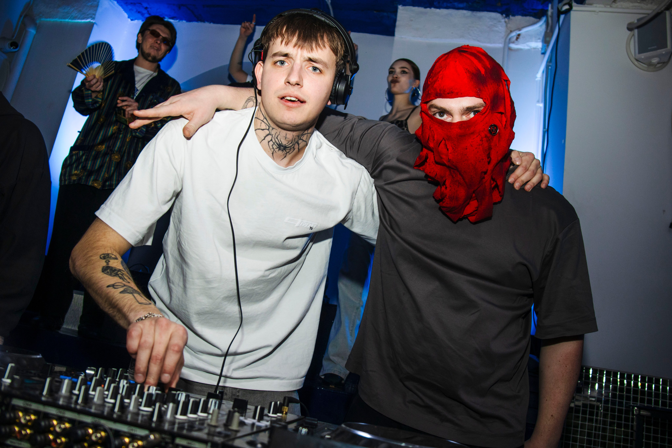 РОДНЯ. Electro_agent