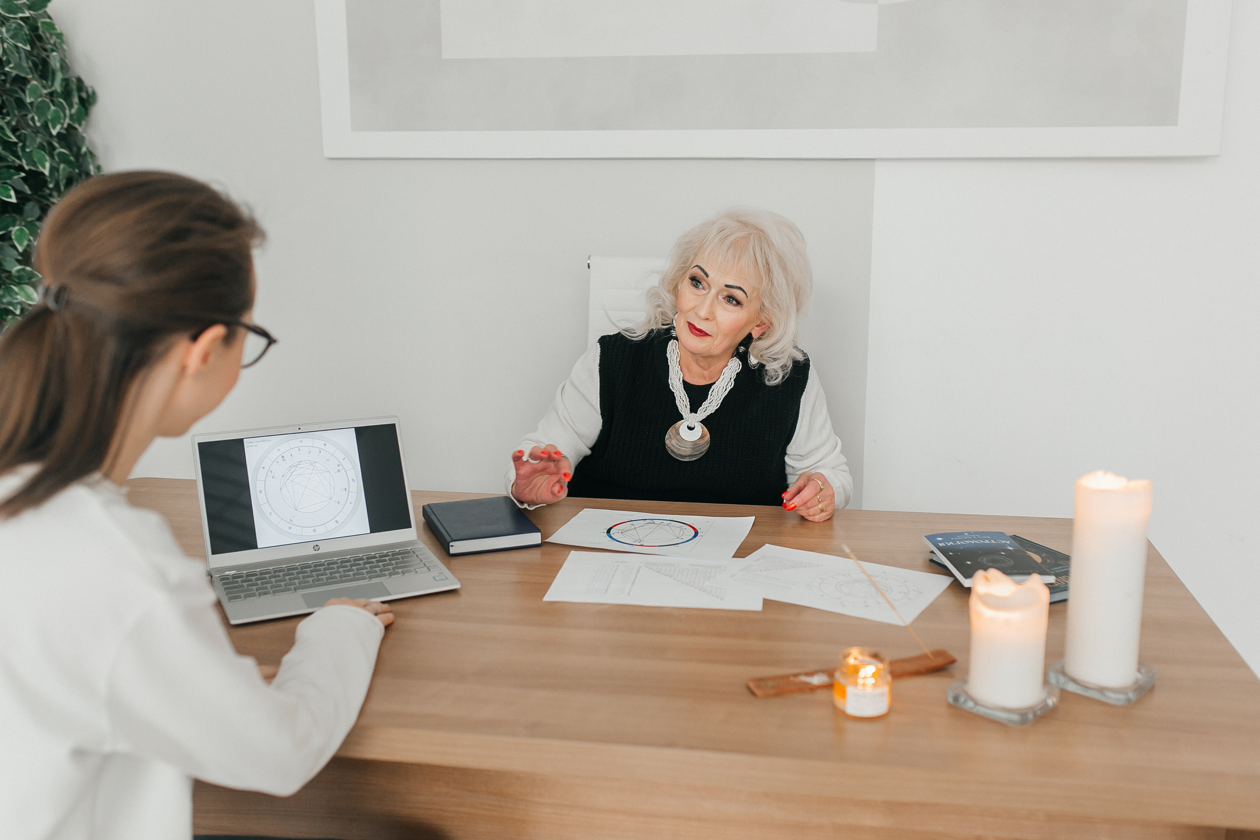 Астролог. Фотограф в Новосибирске Ася Зверева