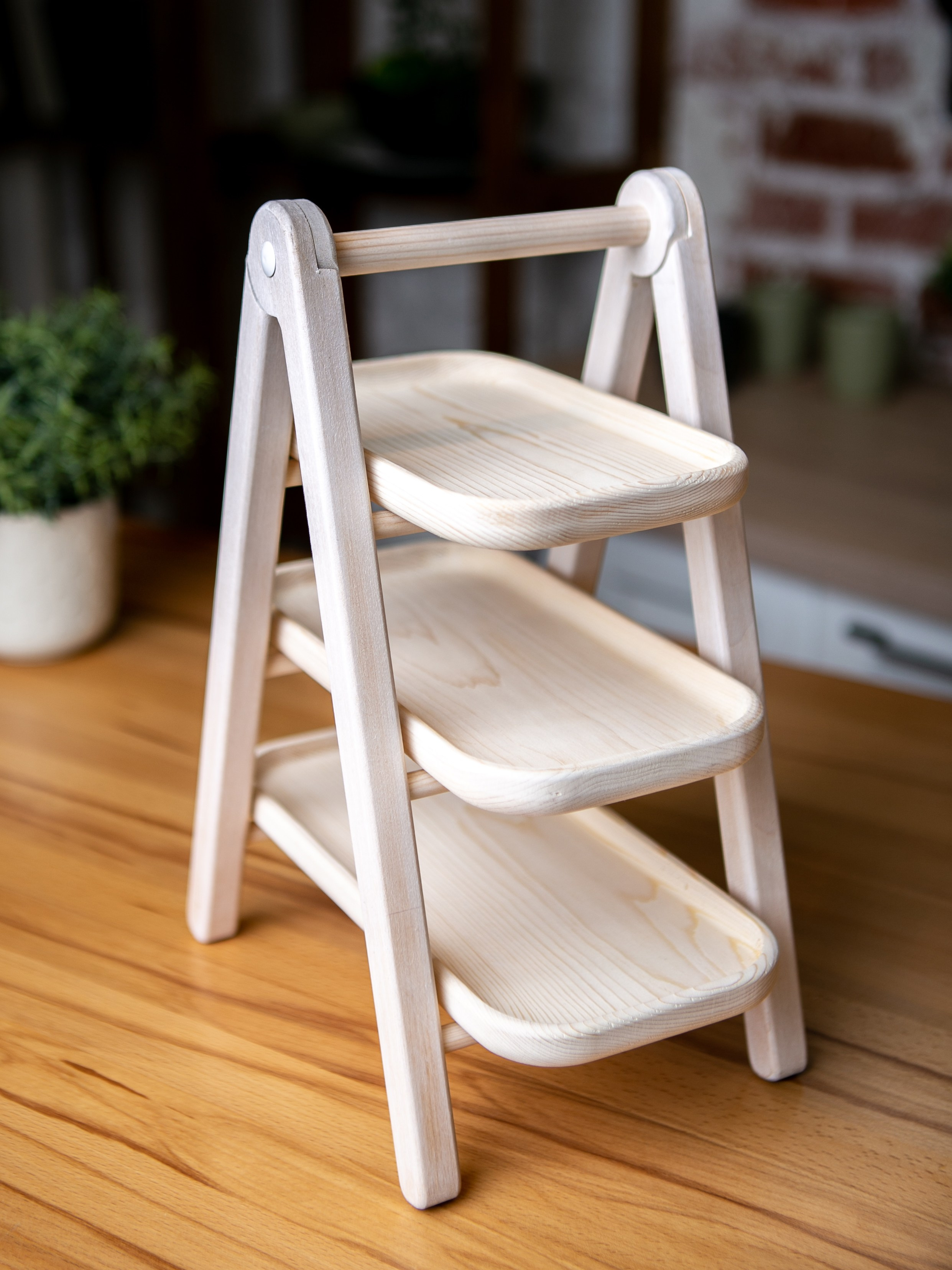 Подносы и этажерки. Контент фотограф, съемка для маркетплейсов, фуд съемка и репортажи в Новосибирске Ралия Галеева