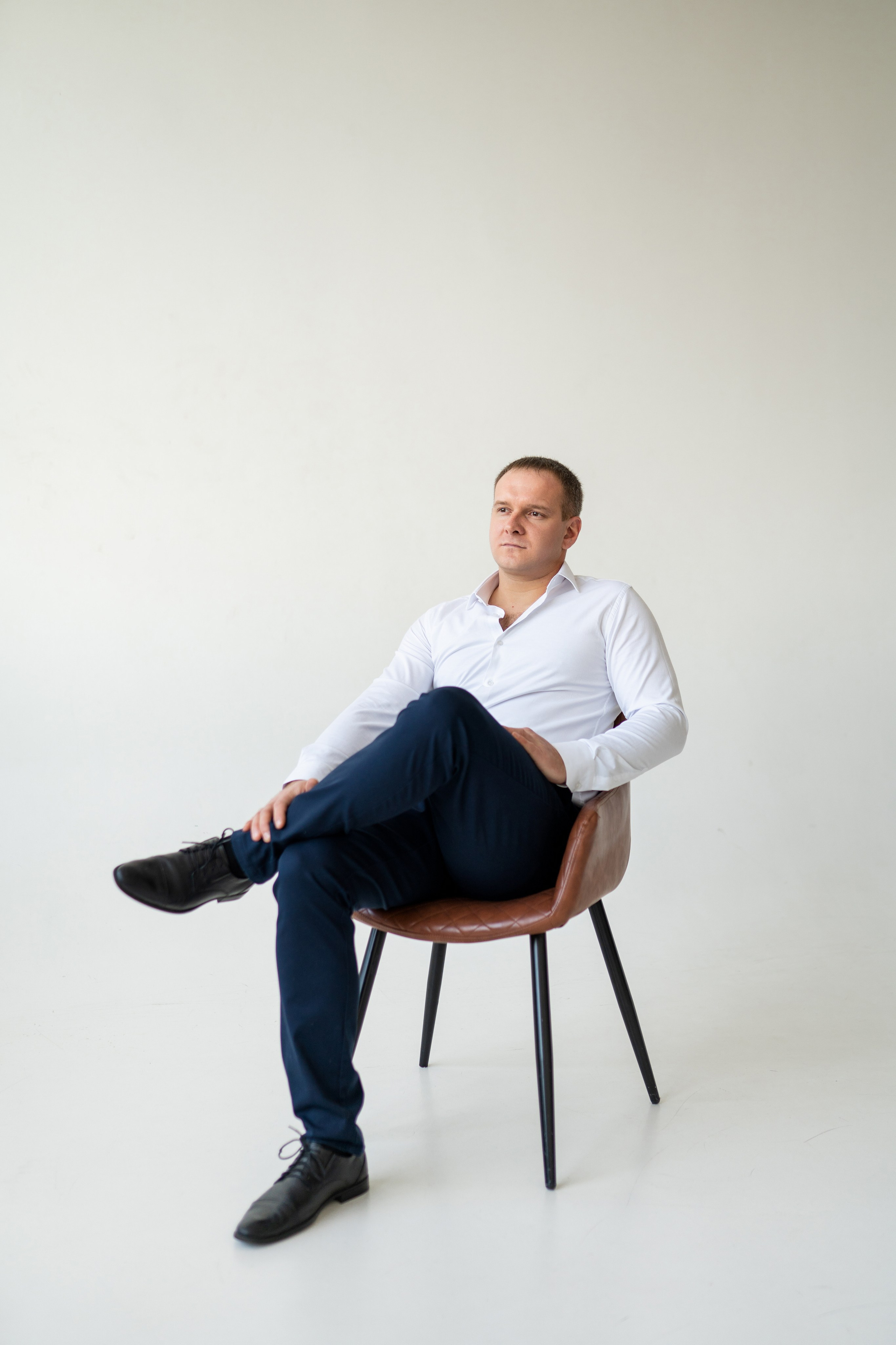 Евгений. Мужская фотосессия в фотостудии. Фотограф в Самаре Иван Булатов