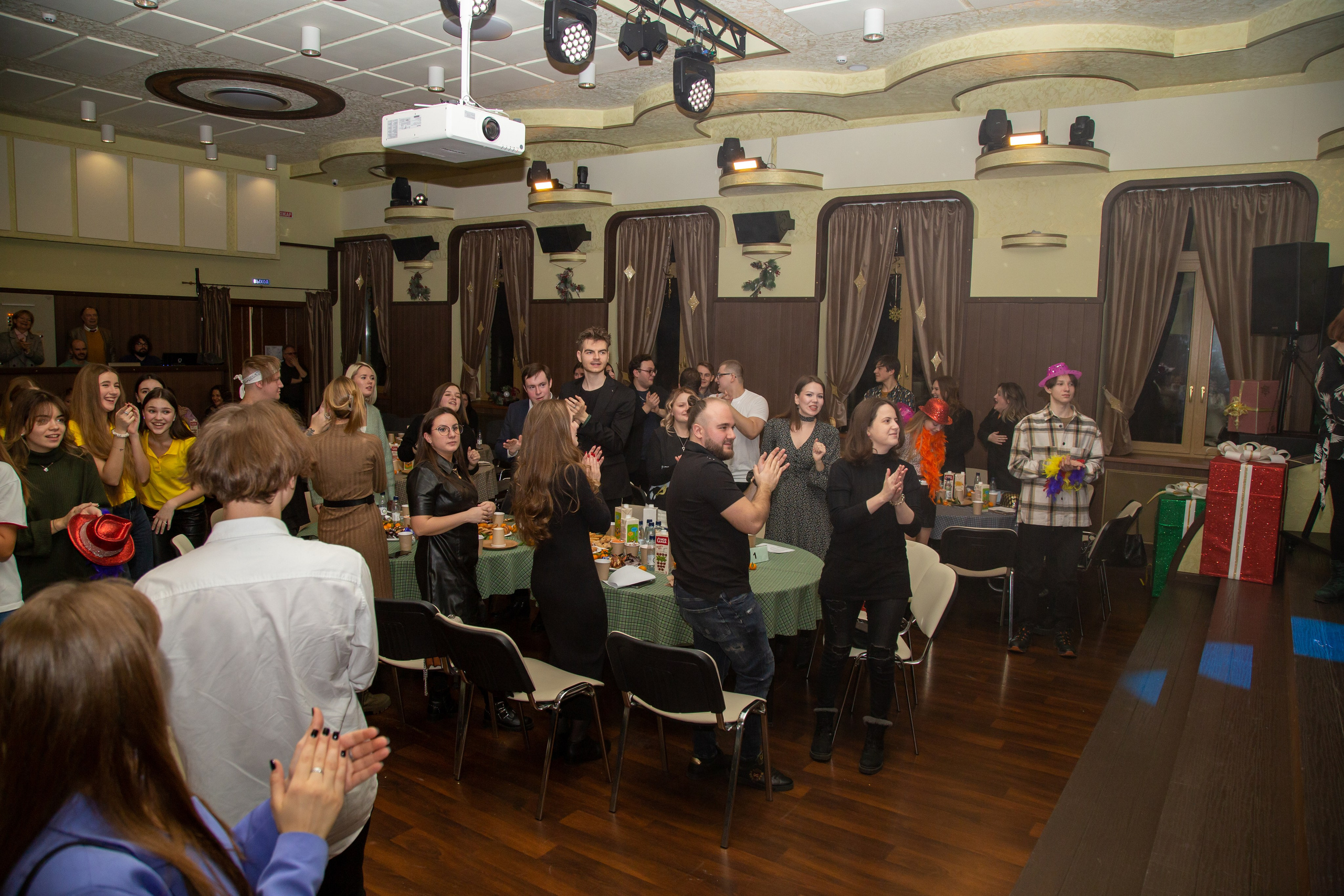 Репортажная съёмка для Домисольки на новый год. «Студия DRONAVT`s» — видеосъёмка и фотография г. Москва