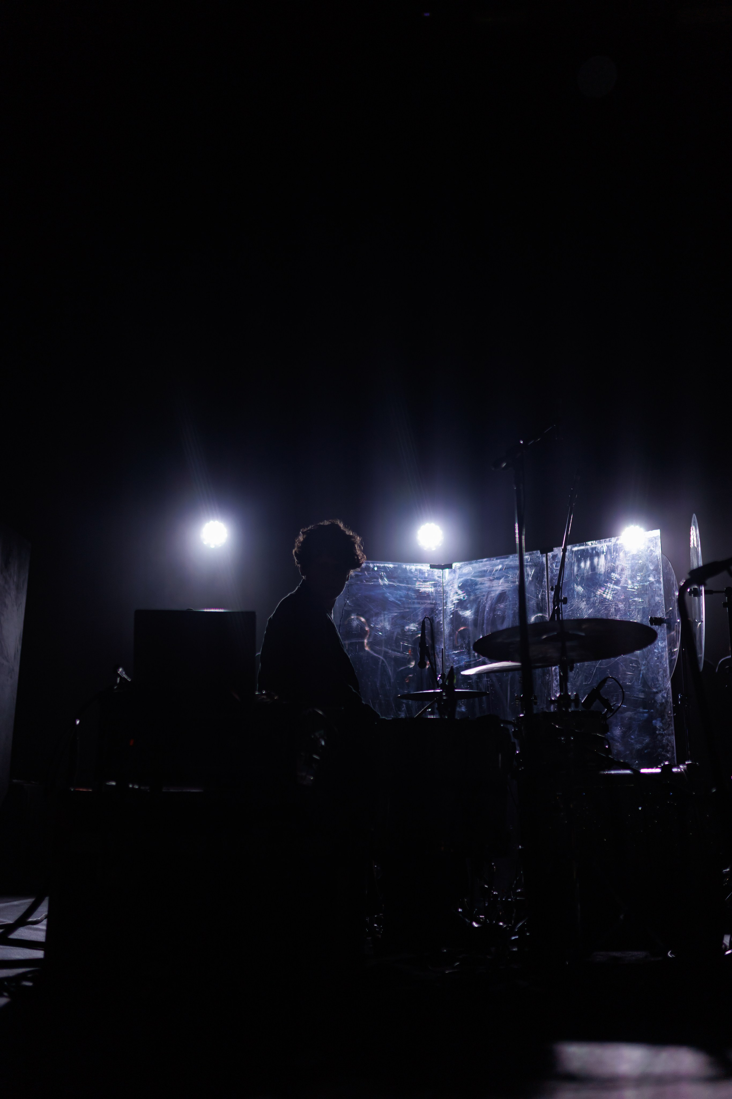 Concert Photography in Dubai — Anton Belyaev Live Performance. Evgen Yatsenko — Photographer in Dubai